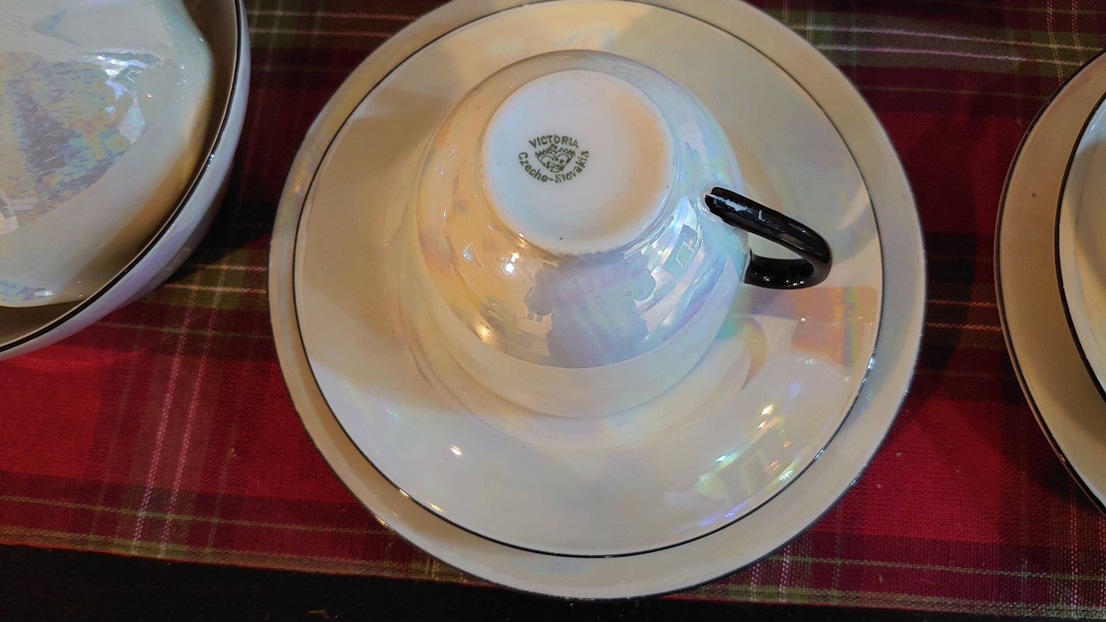 6 Pearlescent Tea Cups, Saucers And Sideplates With A Sugar Bowl & Creamer   Very Good To Excellent Condition   Czech Slovak Ceramic photo vintage
