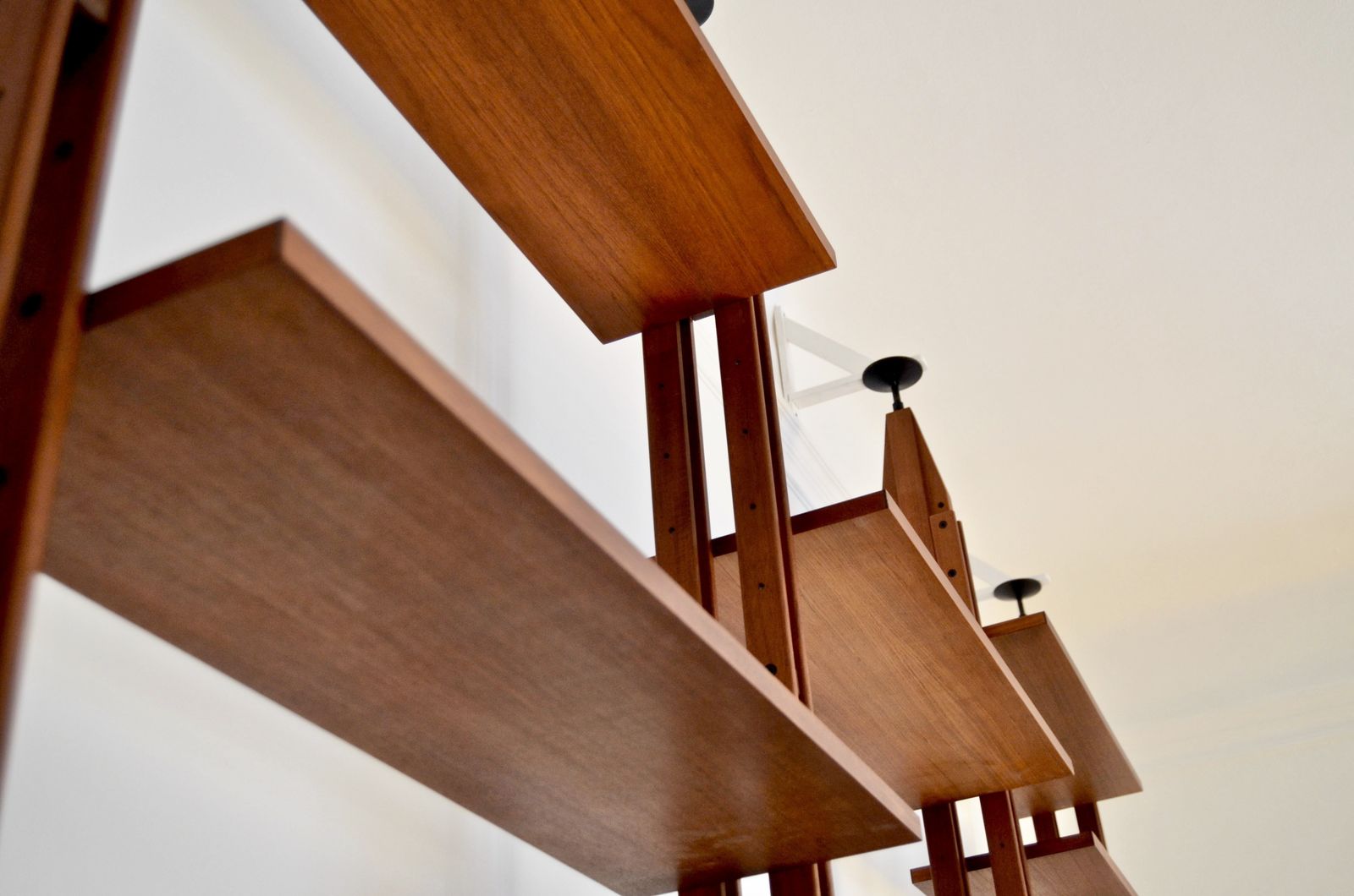 Vintage Midcentury Franco Albini For Poggi  Italian Floor To Ceiling Infinito Bookcase In Teak, 1950s. Modern / Retro / Scandinavian. photo buy