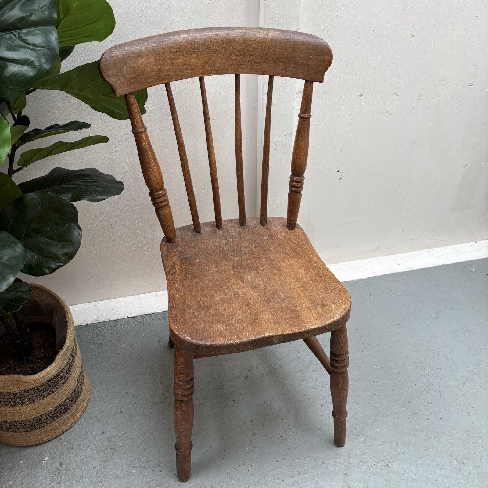 A Windsor Stickback Kitchen Dining Chair photo 80.0