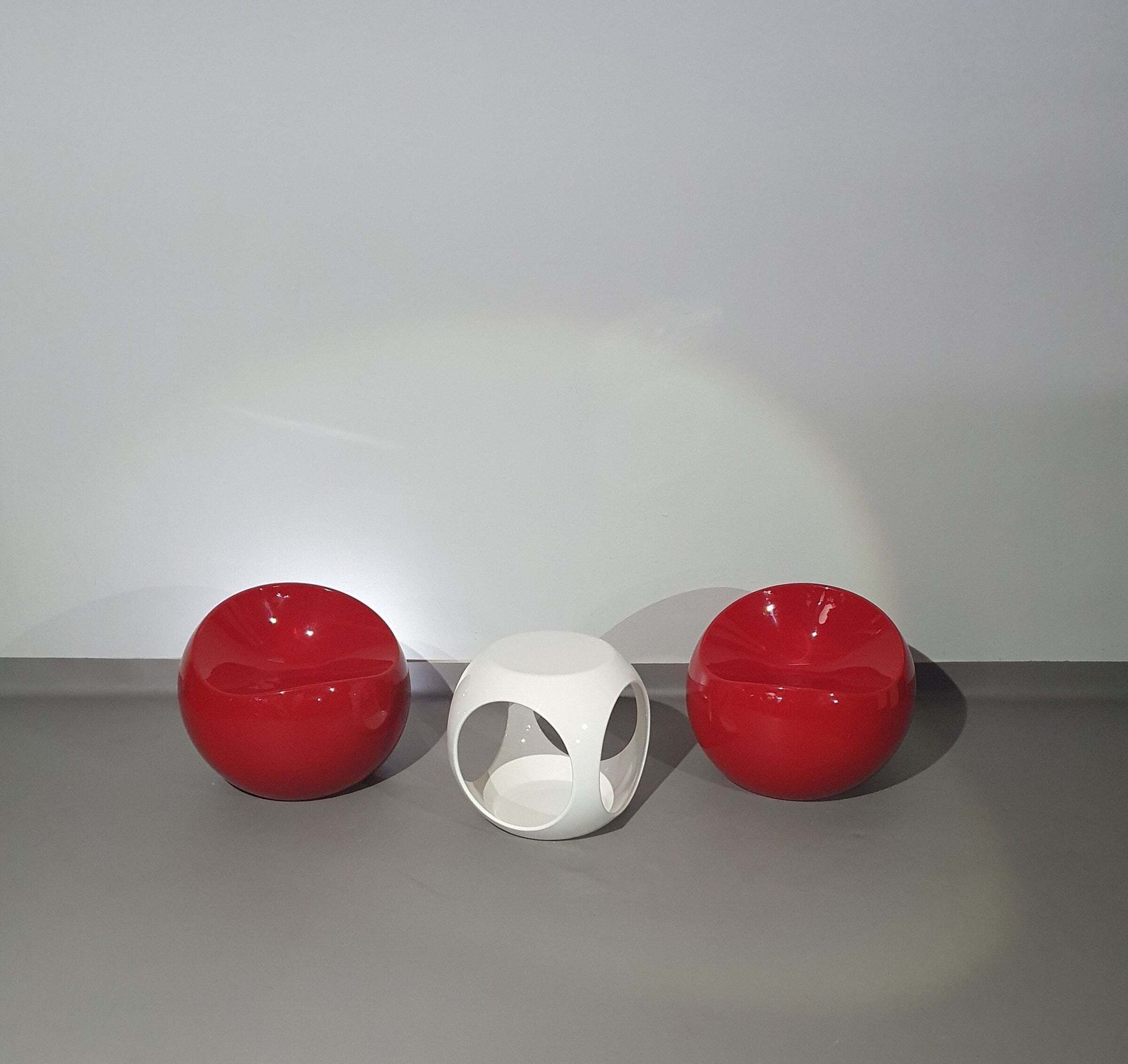 photo for sale Dupont Finn Stone Ball Chairs / "Colani" Side Table