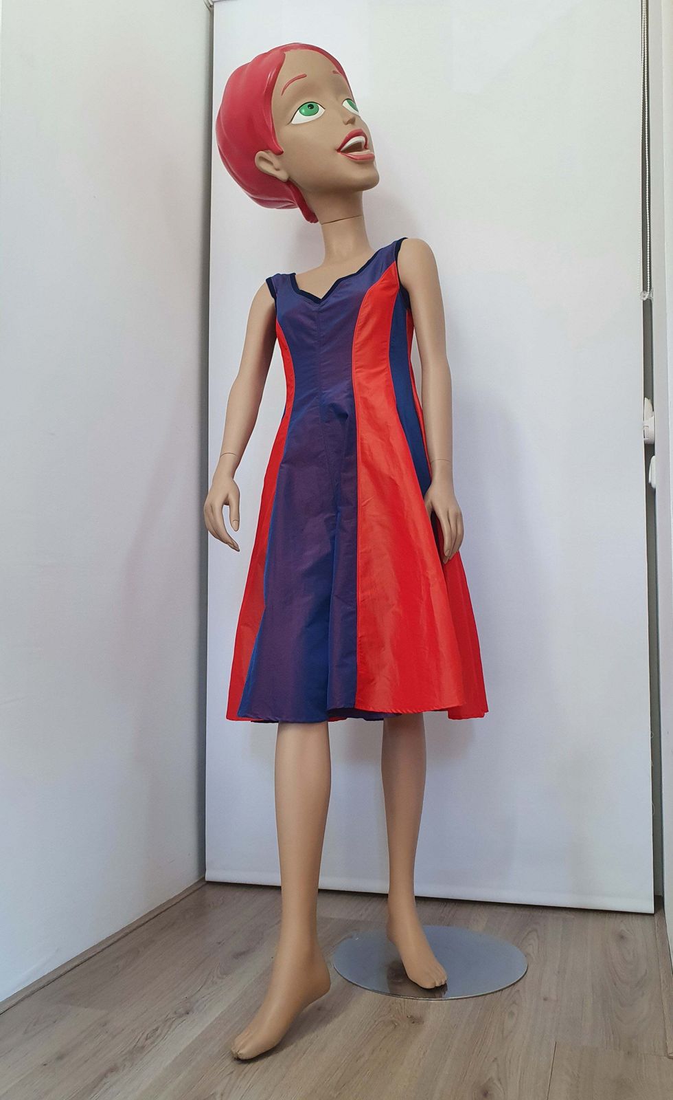Chill Out Mannequin Made On Behalf Of De Bijenkorf 1995. photo furniture