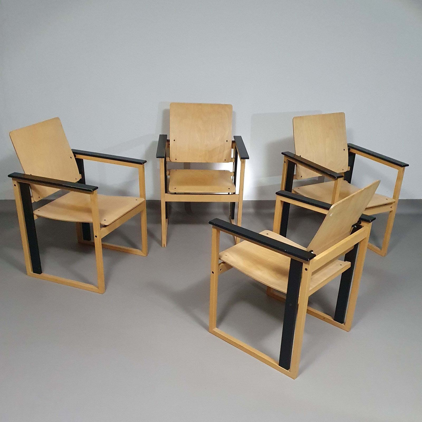 photo vinterior Extremely Rare Finnish Dining Set By Simo Heikkilä / Pentik. 1980s