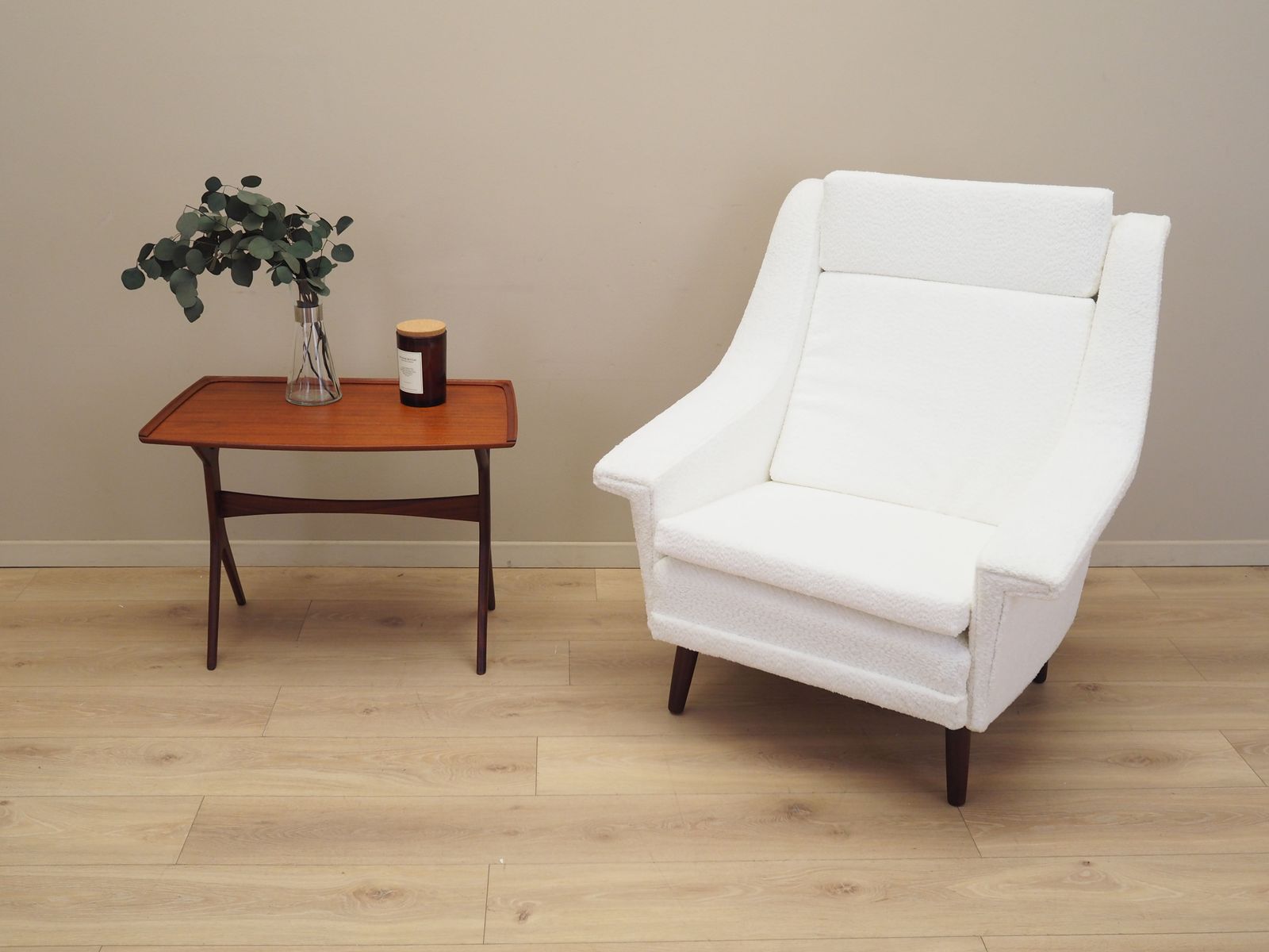 photo vinterior White Armchair, Danish Design, 1970s, Production: Denmark