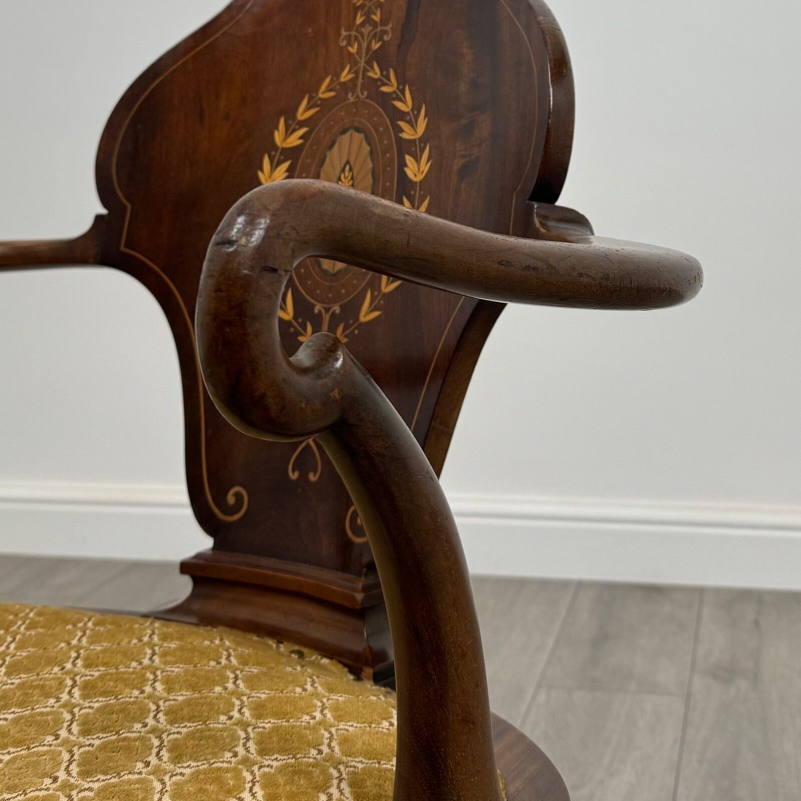 photo for sale Antique 20th Century Fine Quality Open Armchair In Mahogany ( Ref Af 3727
