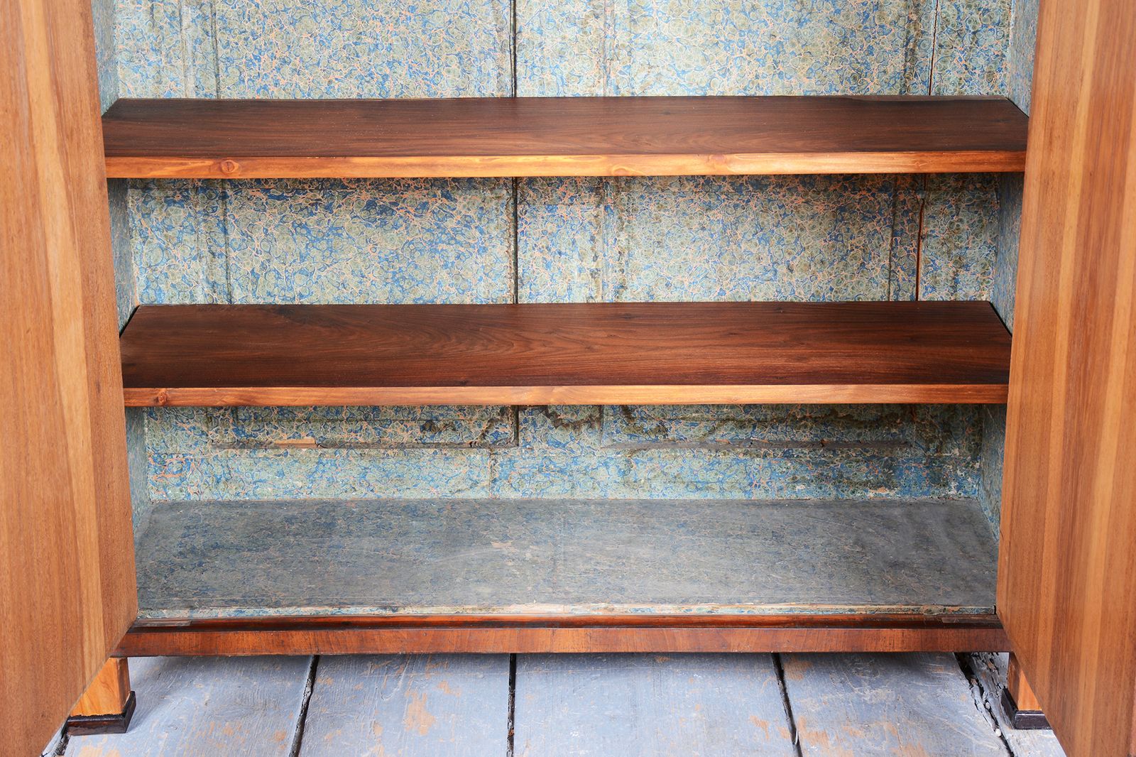 photo vintage Restored Biedermeier Wardrobe, Walnut, Revived Polish, Czech, 1830s