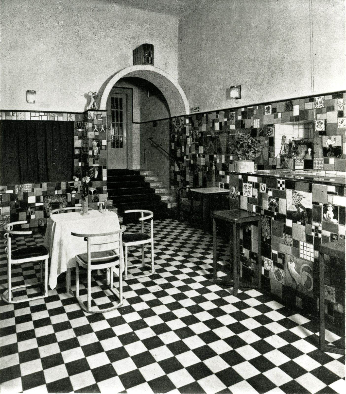 photo furniture Fledermaus Set [1905], Josef Hoffmann (1870 1956)