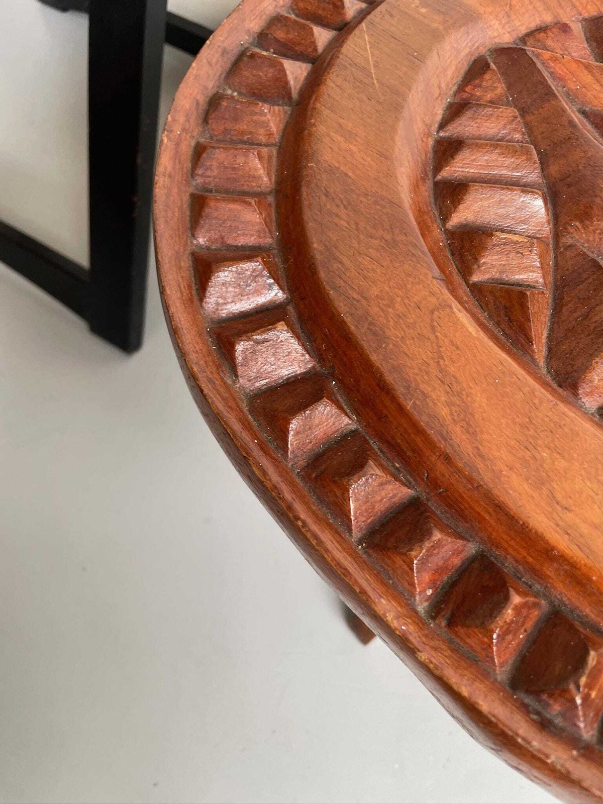 Small Round Wooden Rustic Outsider Side Or Coffee Table With Carved Top Resembling A Face photo Furniture