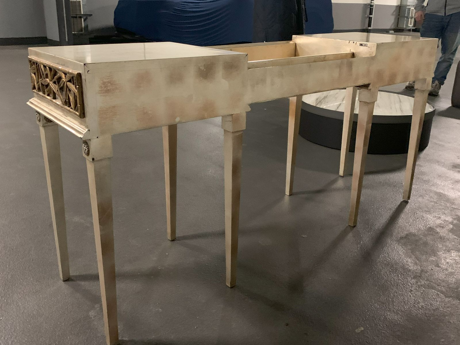 Gilt Hollywood Regency Dressing Table By James Mont, USA, 1950s photo 1800.0
