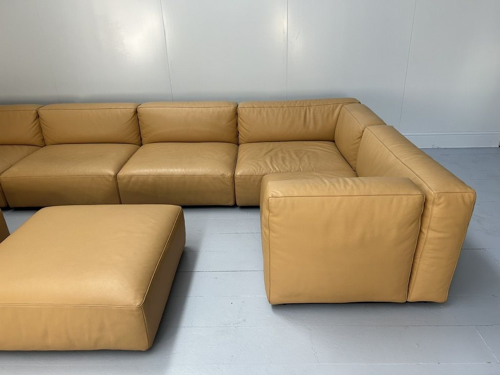 29900.0 Cassina “271 Mex Cube” 10 Seat Sectional Sofa – In “Cat Z” Brown Leather photo