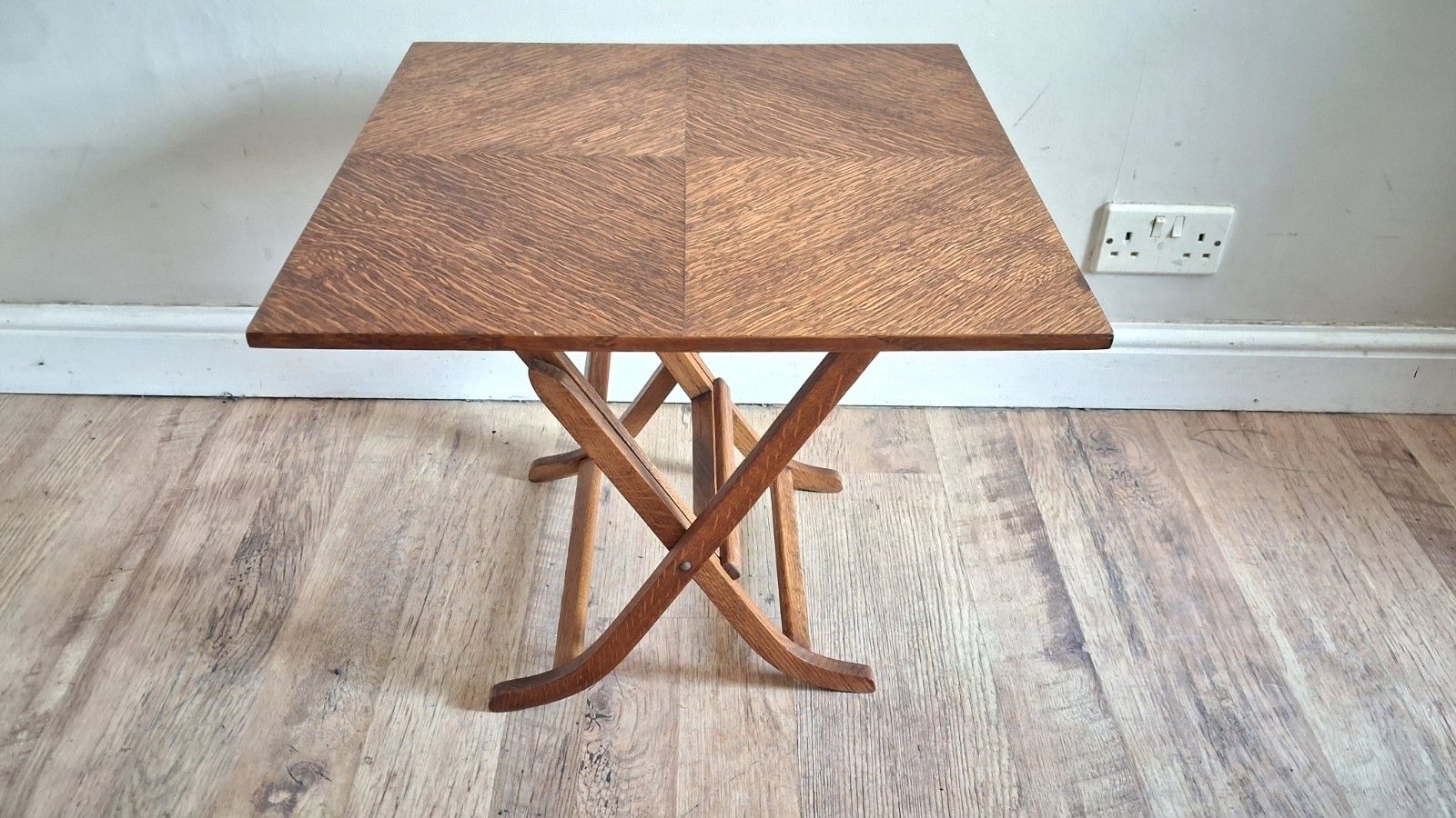 1960's Meredew Mid Century Walnut Drinks/Cocktail /Side/Lamp /Hall/Coffee Table