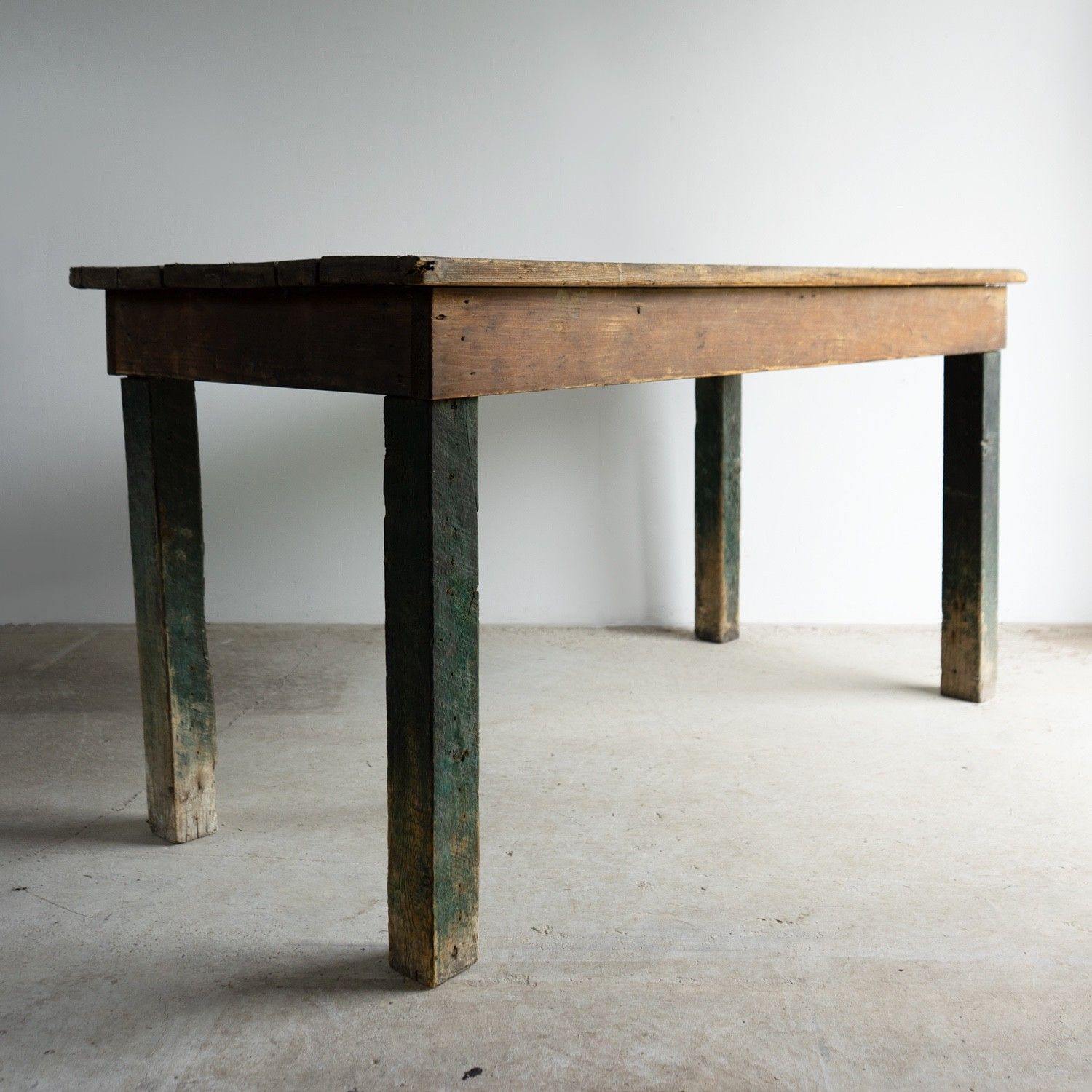 Antique Weathered Pine Mill Table/Dining Table, Northern British, 19th Century photo vinterior
