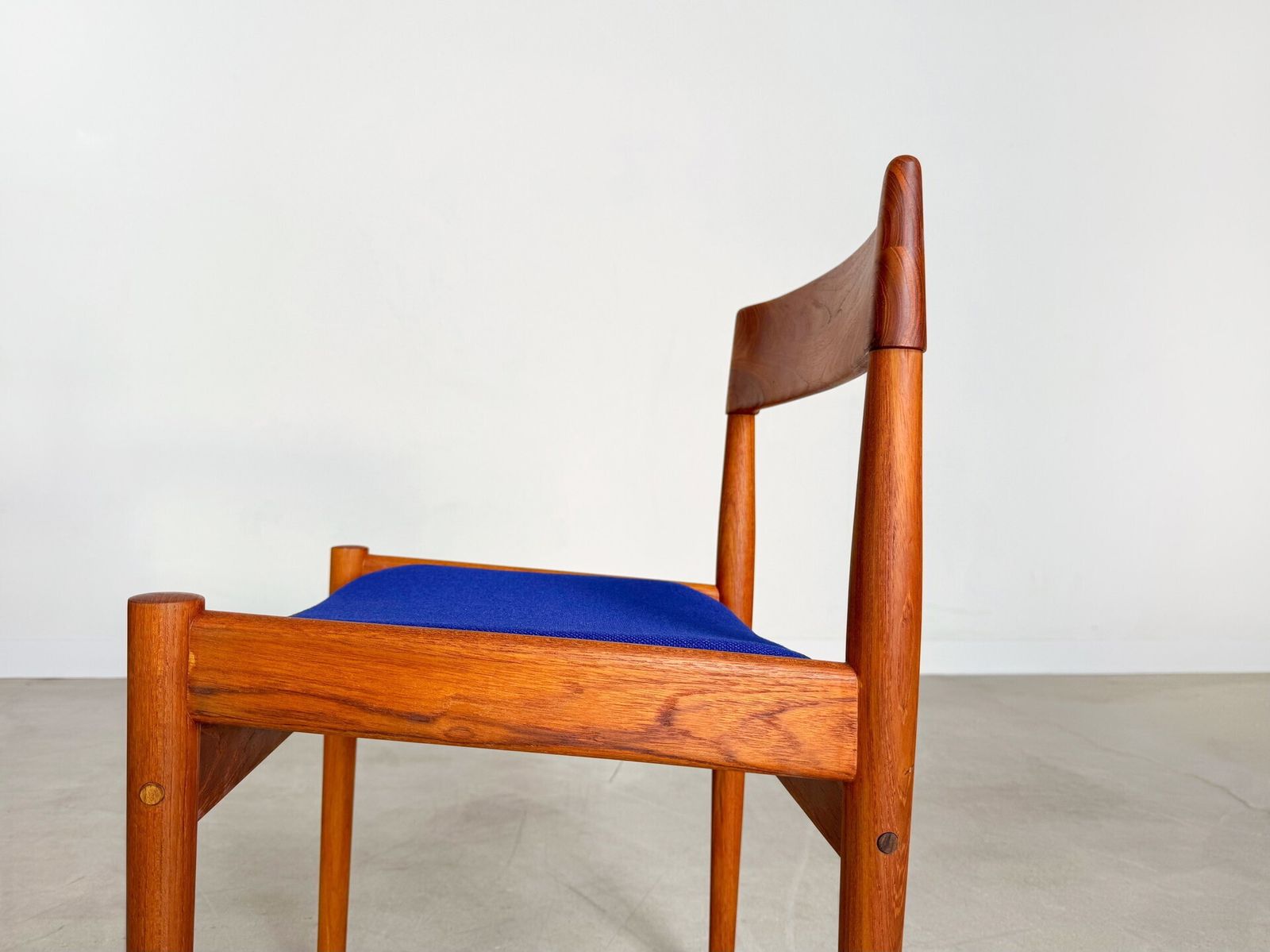 photo vinterior 6x Original Grete Jalk Midcentury Chair Poul Jeppesens Rosewood