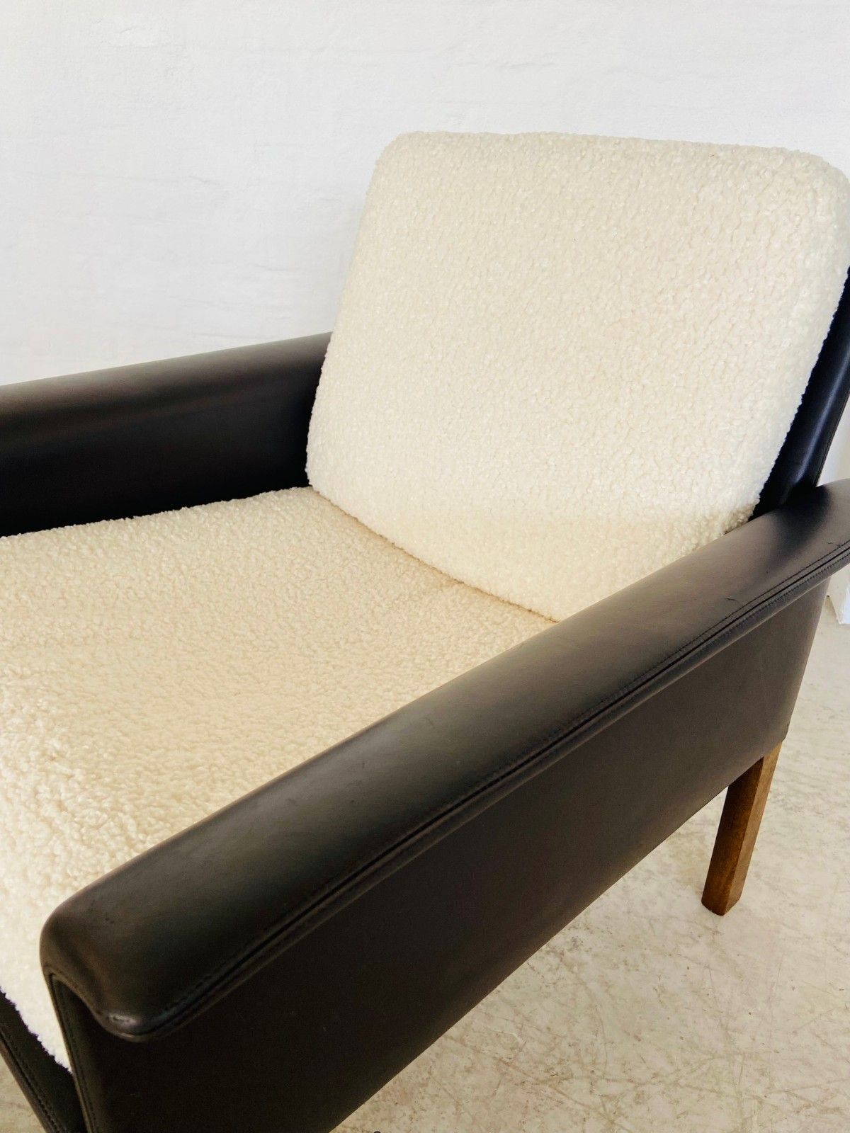 photo buy 1960,S Retro Hans Olsen Rosewood And Leather Lounge Chair
