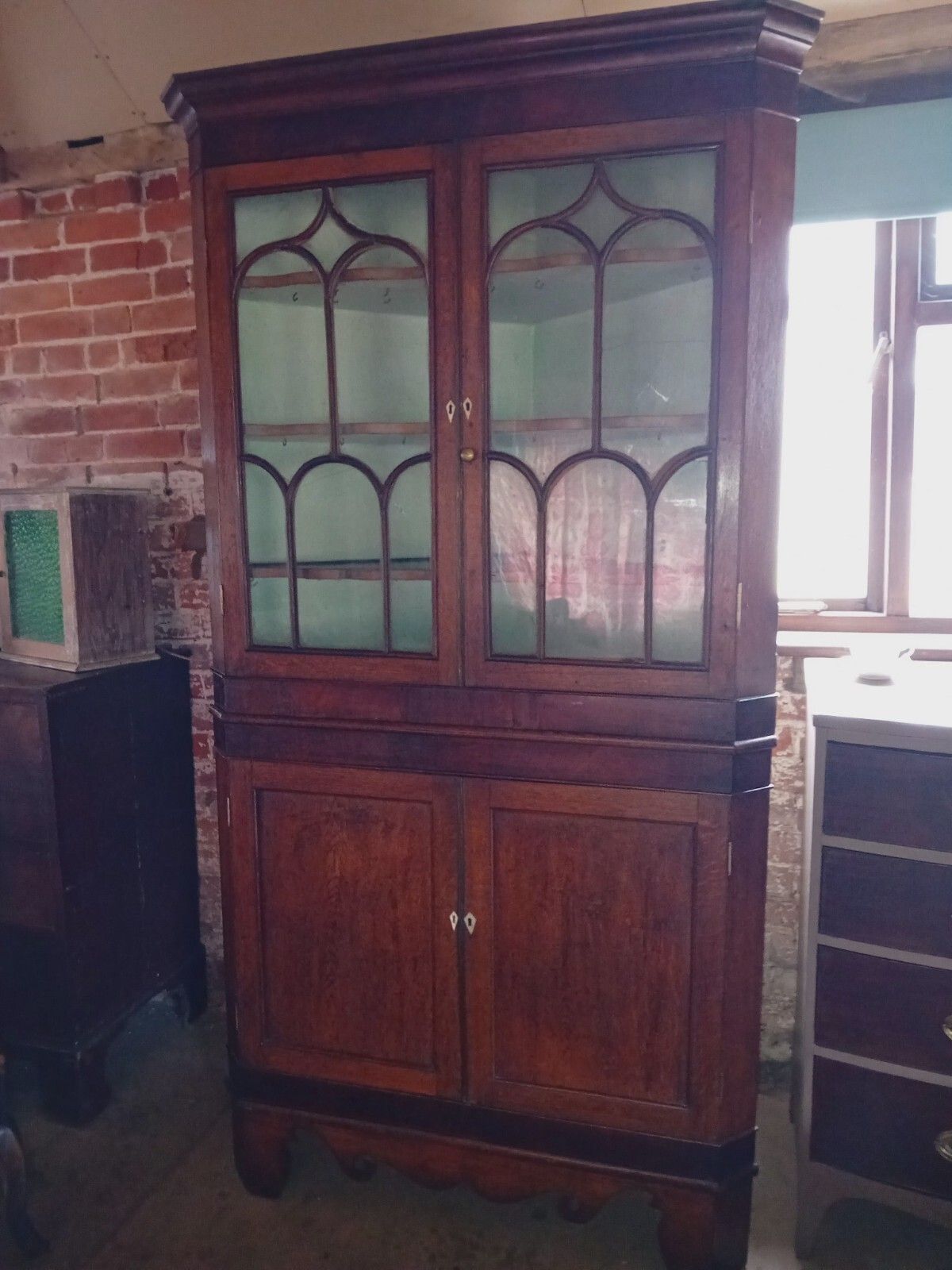 295.0 Fabulous Georgian Oak Country House Big Character Cupboard Cabinet Glazed Drinks photo