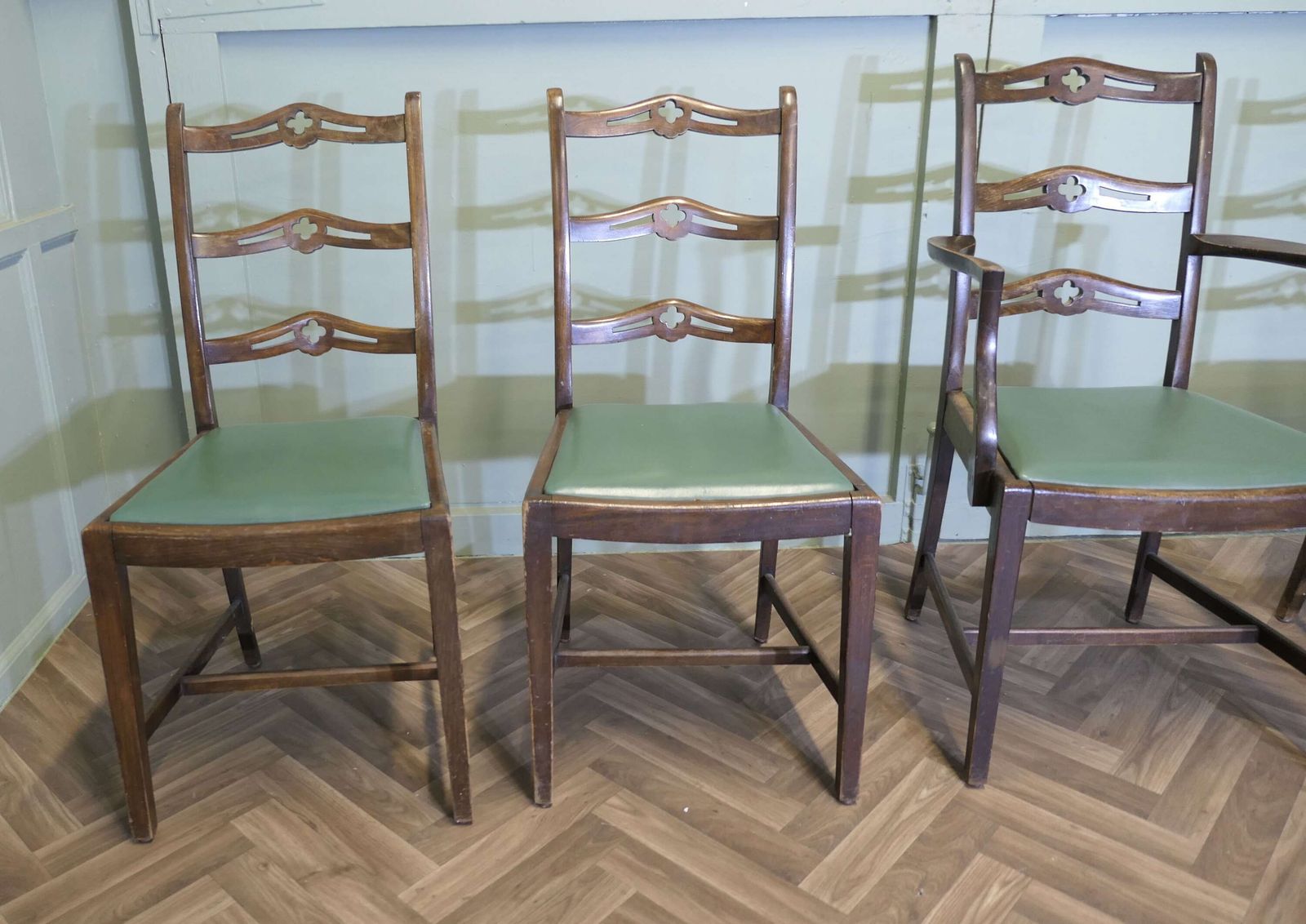 A Good Set Of 5 Wavy Ladder Back Dining Chairs photo Furniture