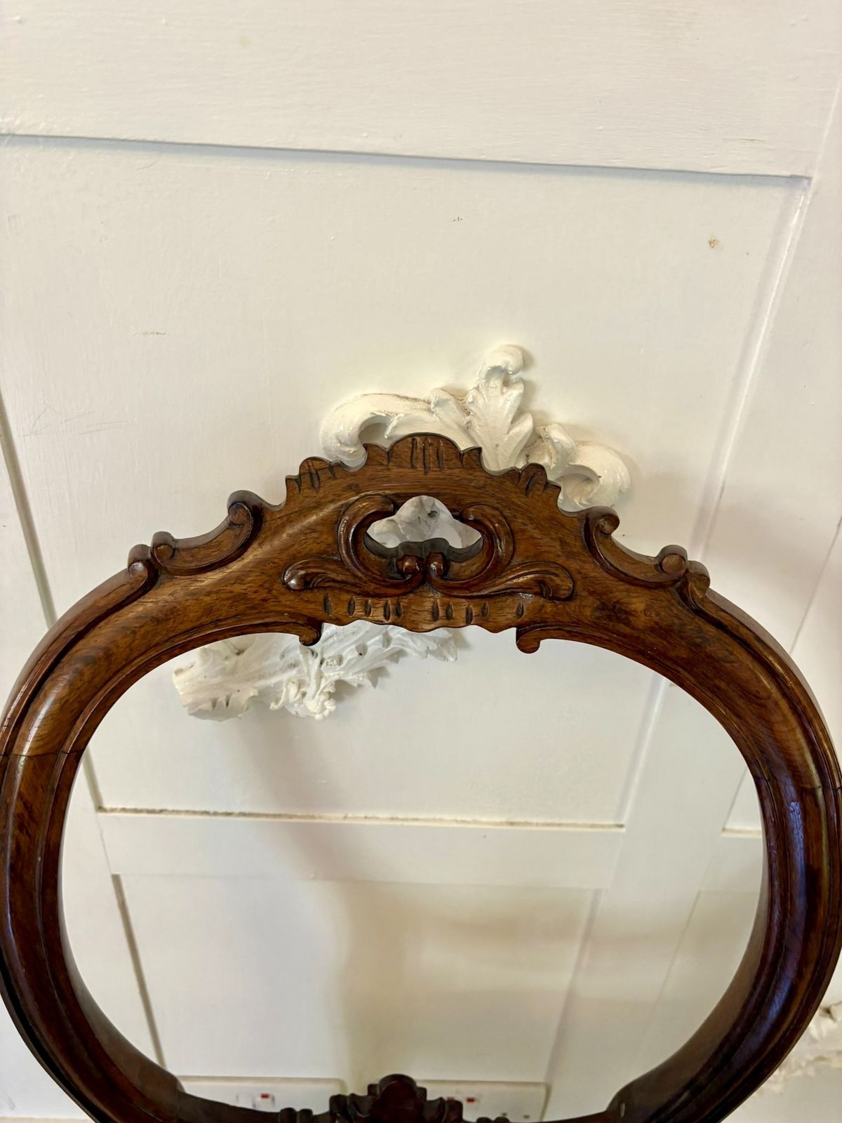 Outstanding Quality Antique 19th Century Set Of Six Carved Walnut Dining Chairs photo 3550.0