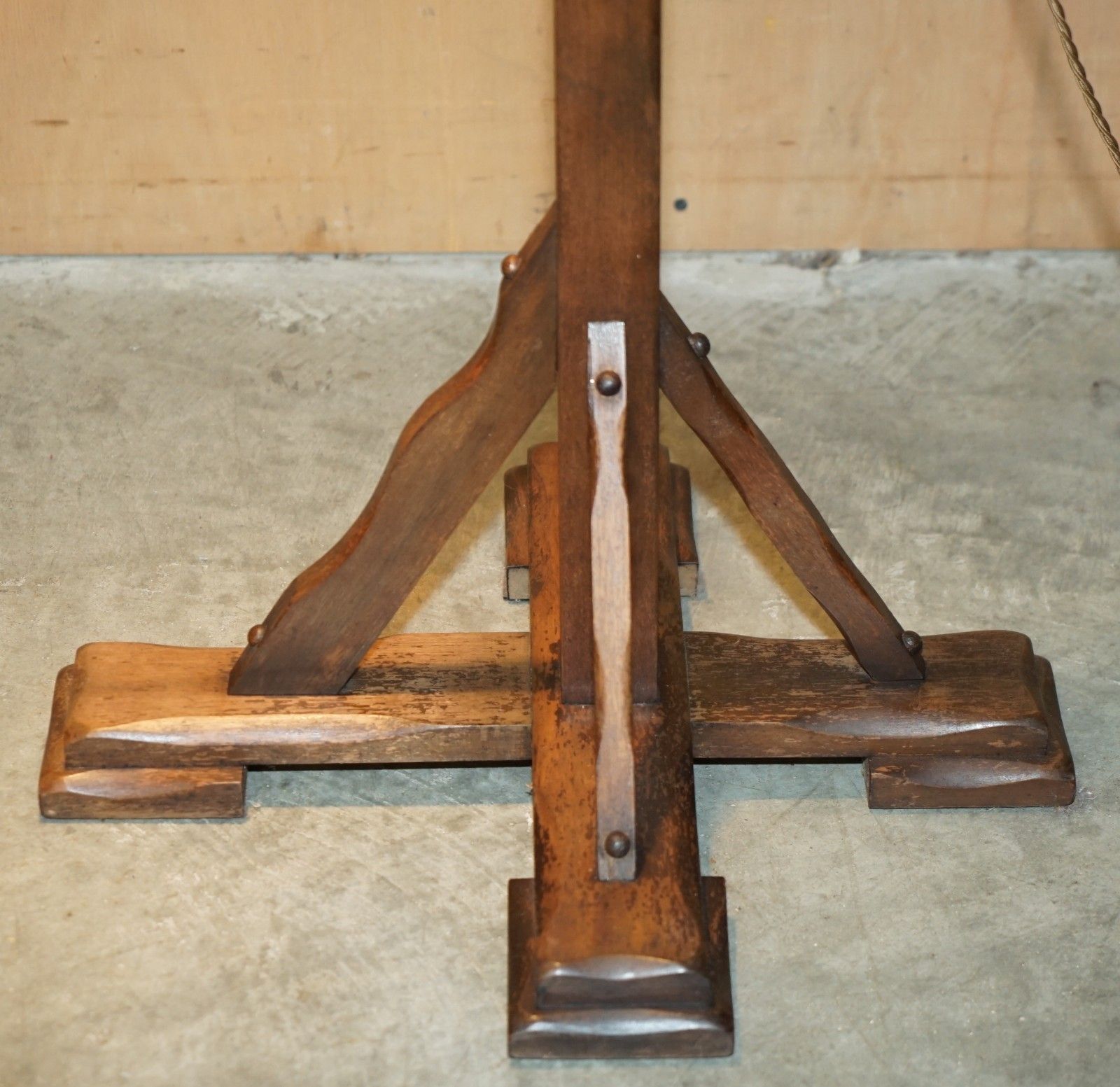 Antique Circa 1930's Mission Arts & Crafts Carved Oak Adjustable Floor Lamp photo vintage