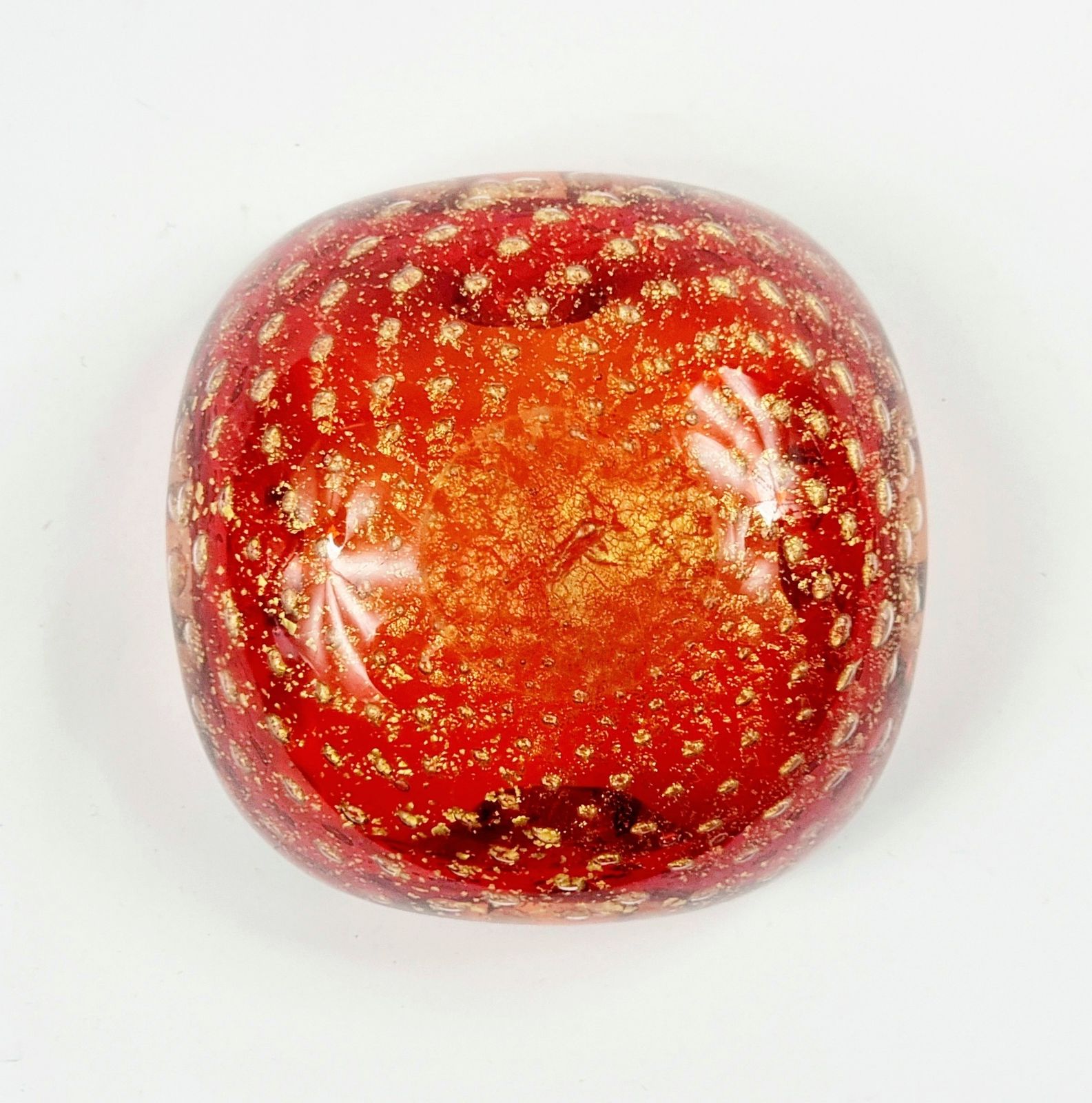 Mid Century Murano Glass Catchall Or Ashtray With Gold Dust & Air Bubbles From Barovier & Toso, Italy, 1960s photo vinterior