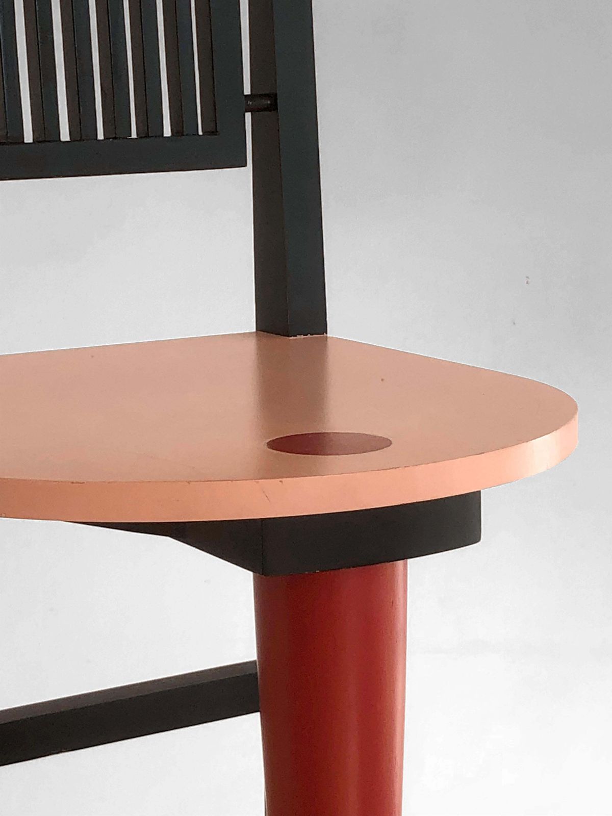 Postmodern Memphis Sculptural Chair, In The Style Of Pierre Sala, France 1980 photo vinterior