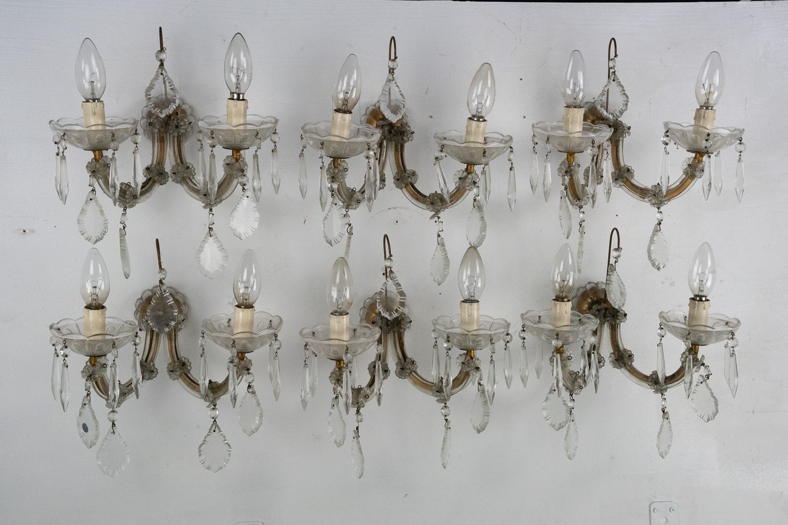 photo furniture Set Of Six Maria Teresa Sconces. Italy 1940s