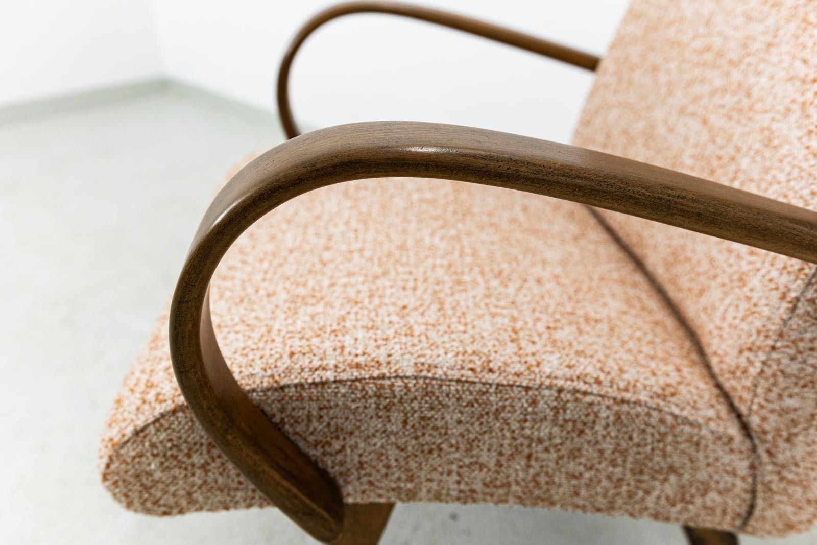 photo vintage Mid Century Armchair Model 53 By J šmidek For Ton, 1960s