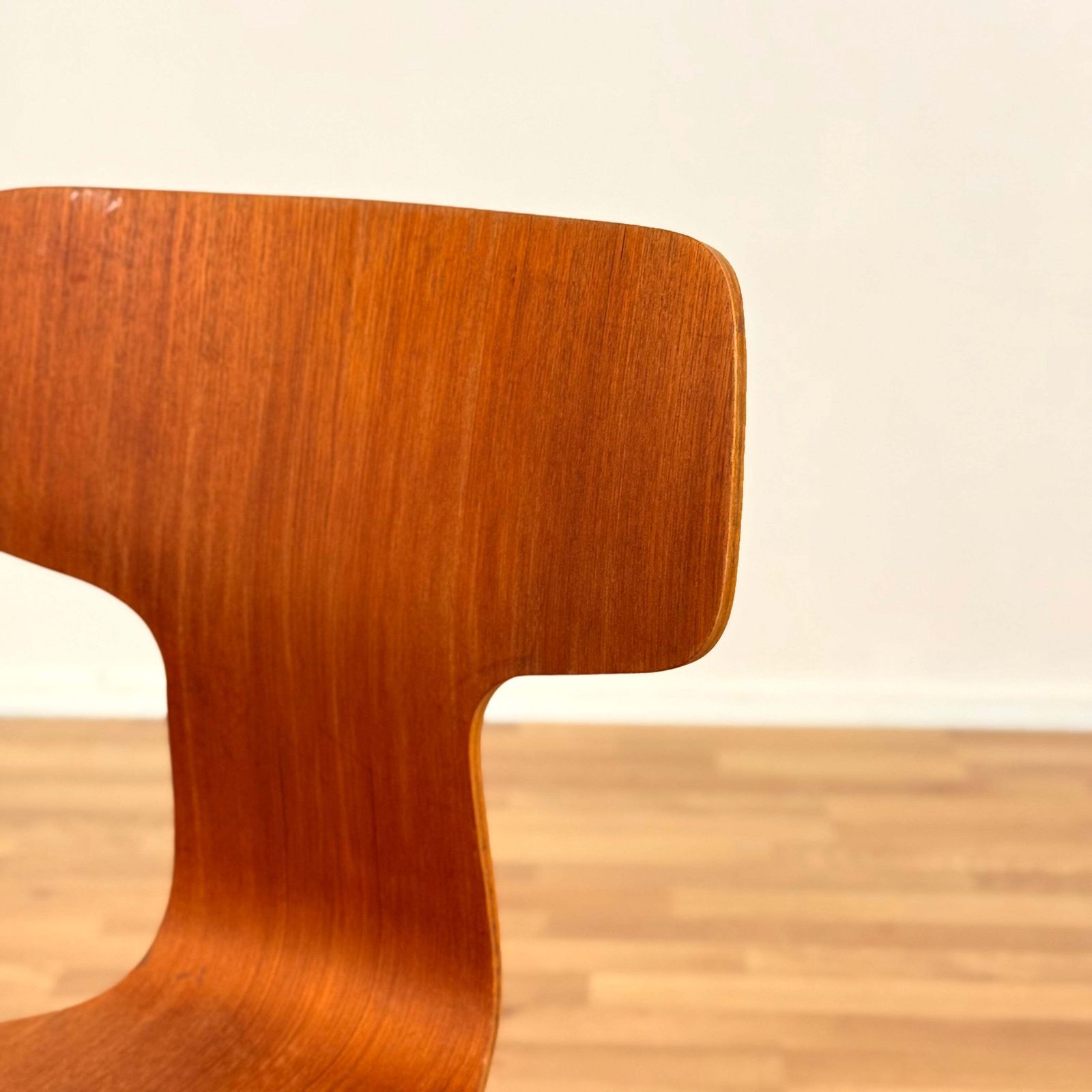 Single Dining Chair Made Of Teak By Fritz Hansen photo 271.0