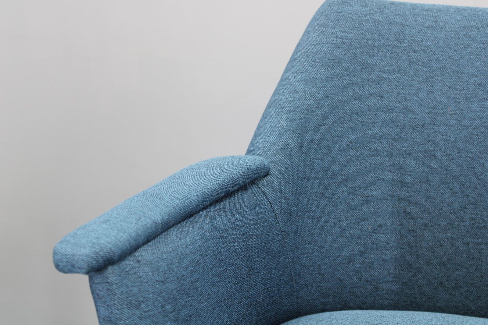 1960s Pair Of Mid Century Refurbished Armchairs, Czechoslovakia photo vinterior