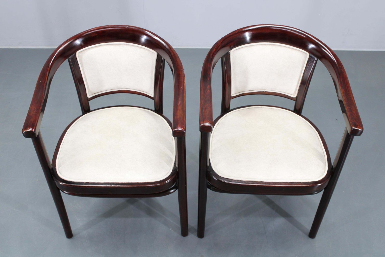 1930s Pair Of Restored Thonet Armchairs, Czechoslovakia photo 1468.0