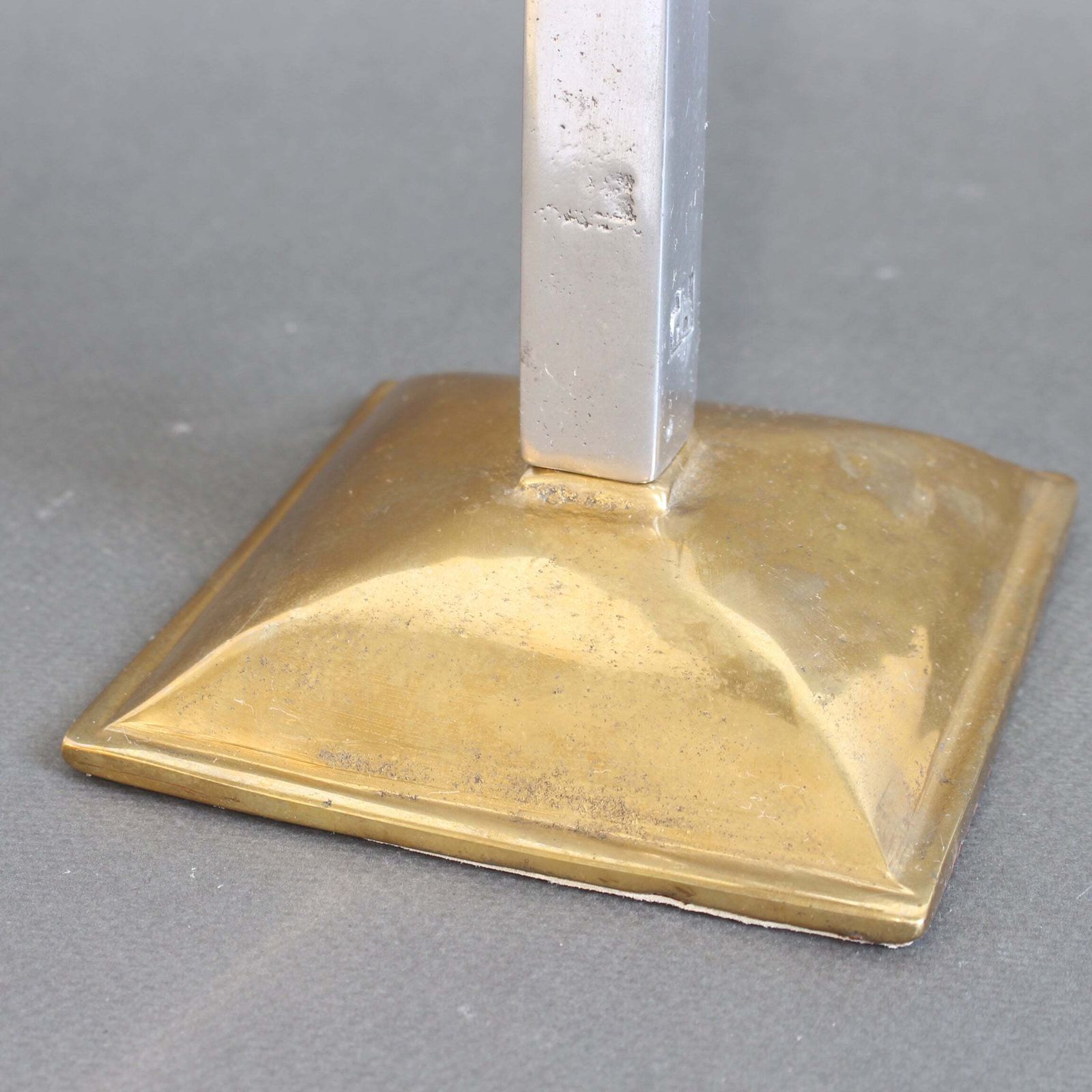 photo vinterior Aluminium And Brass Candlestick By David Marshall (Circa 1980s)