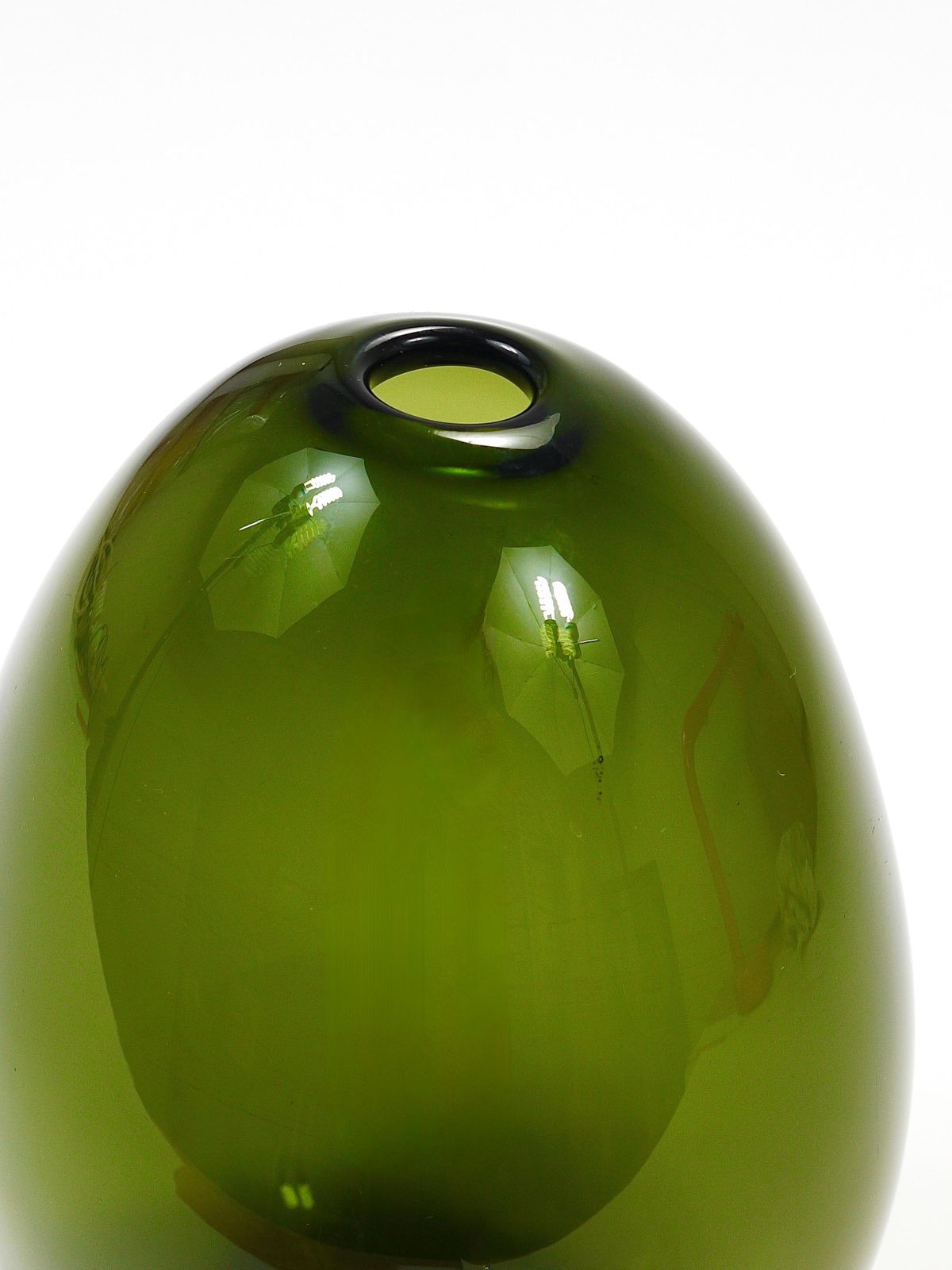 photo buy Kaj Franck Saippuakupla Green Soap Bubble Art Glass Vase, Nuutajärvi Finland