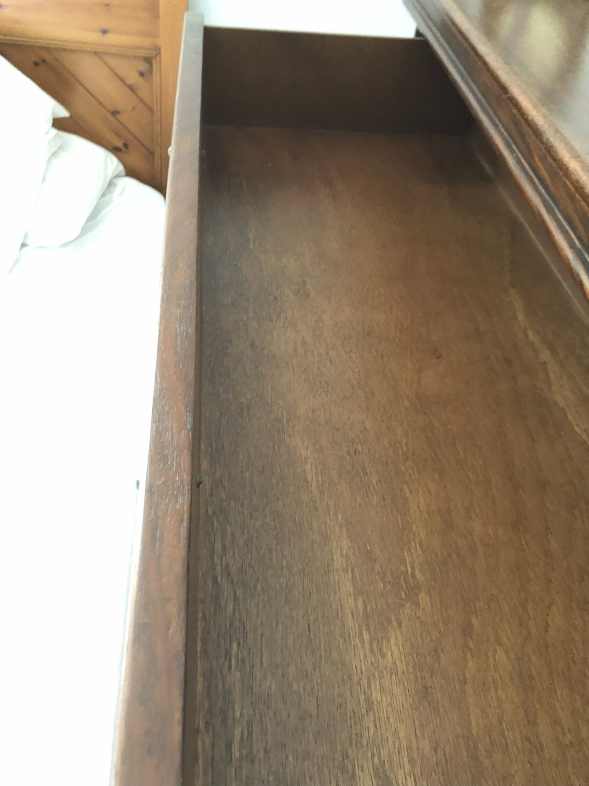 photo furniture Chest Of Drawers