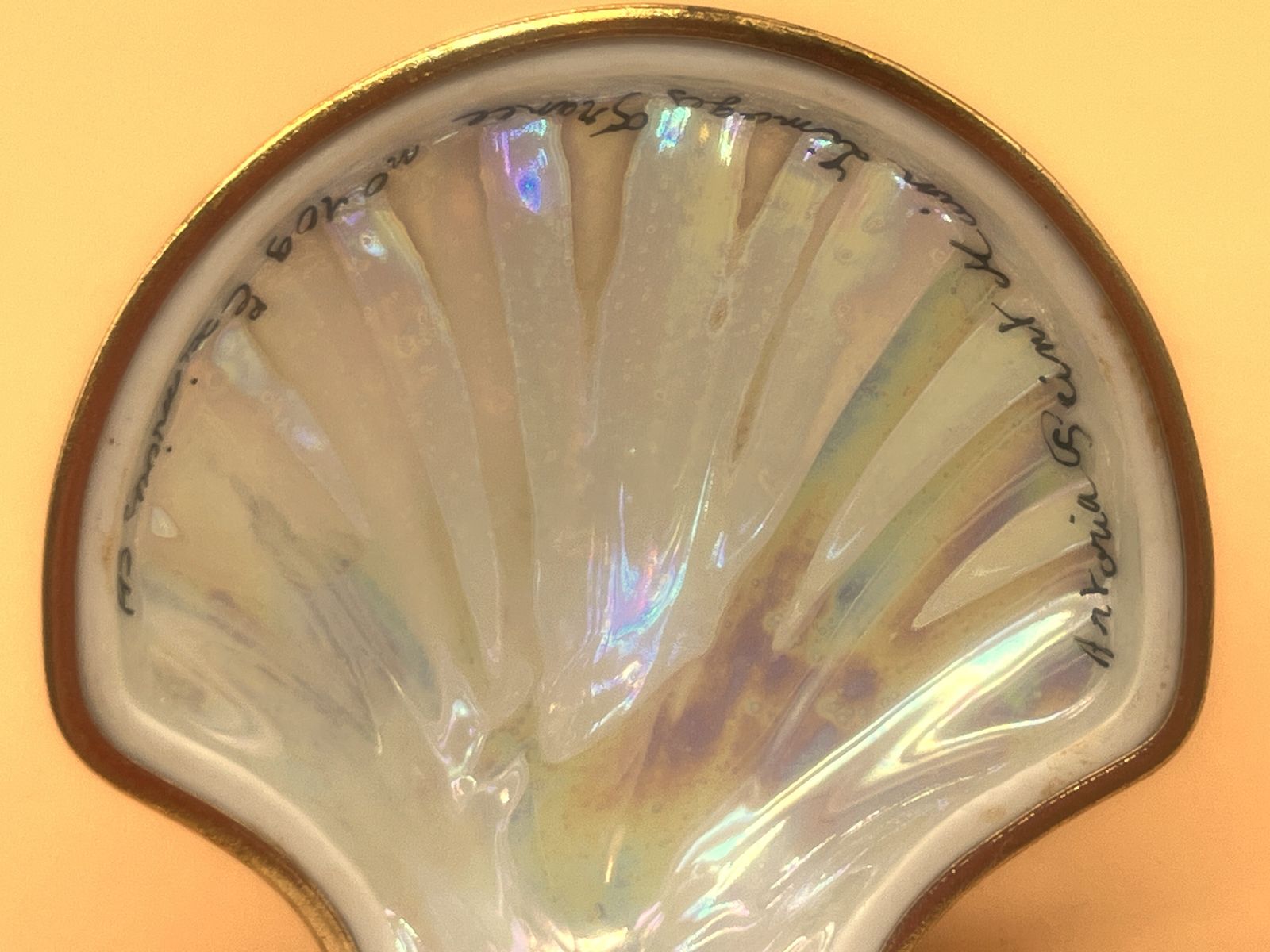 Eximious Artoria Limoges Porcelain France Large Clam Shell With Luster Design Hand Painted Trinket / Jewelry Box With Clasp Fastener. photo for sale