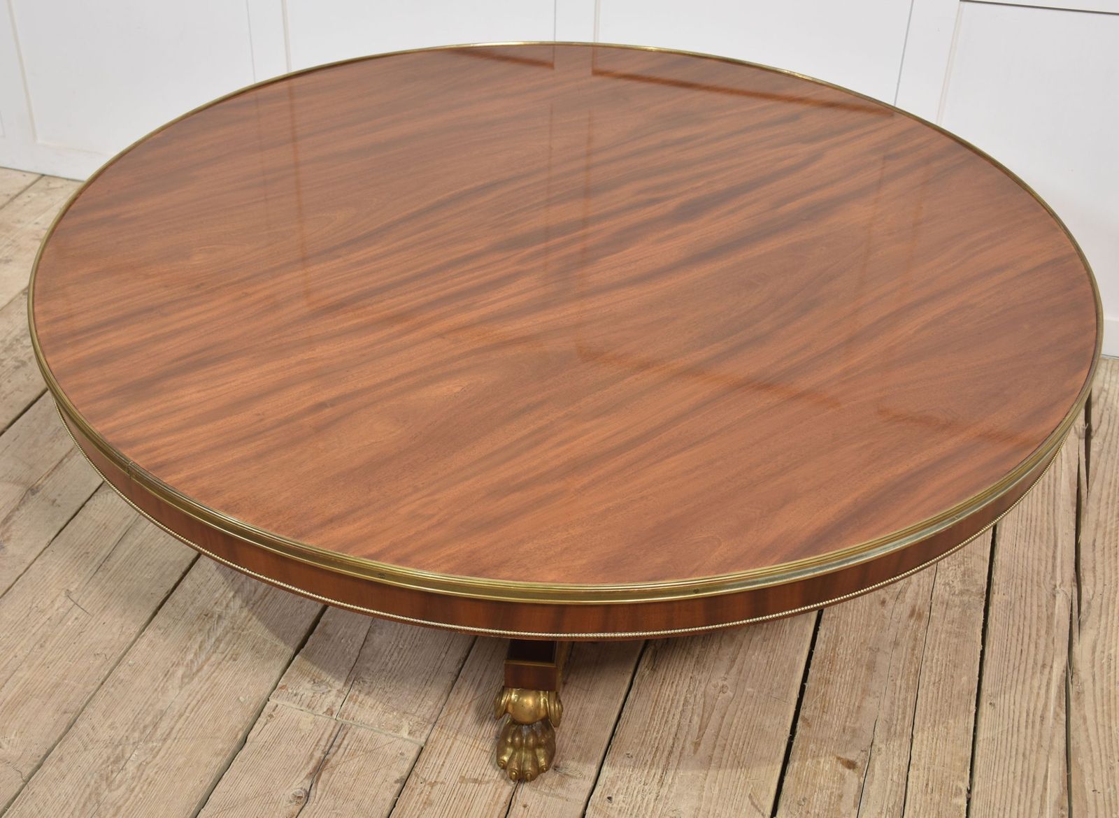 Mahogany Circular Coffee Table photo 2094.0