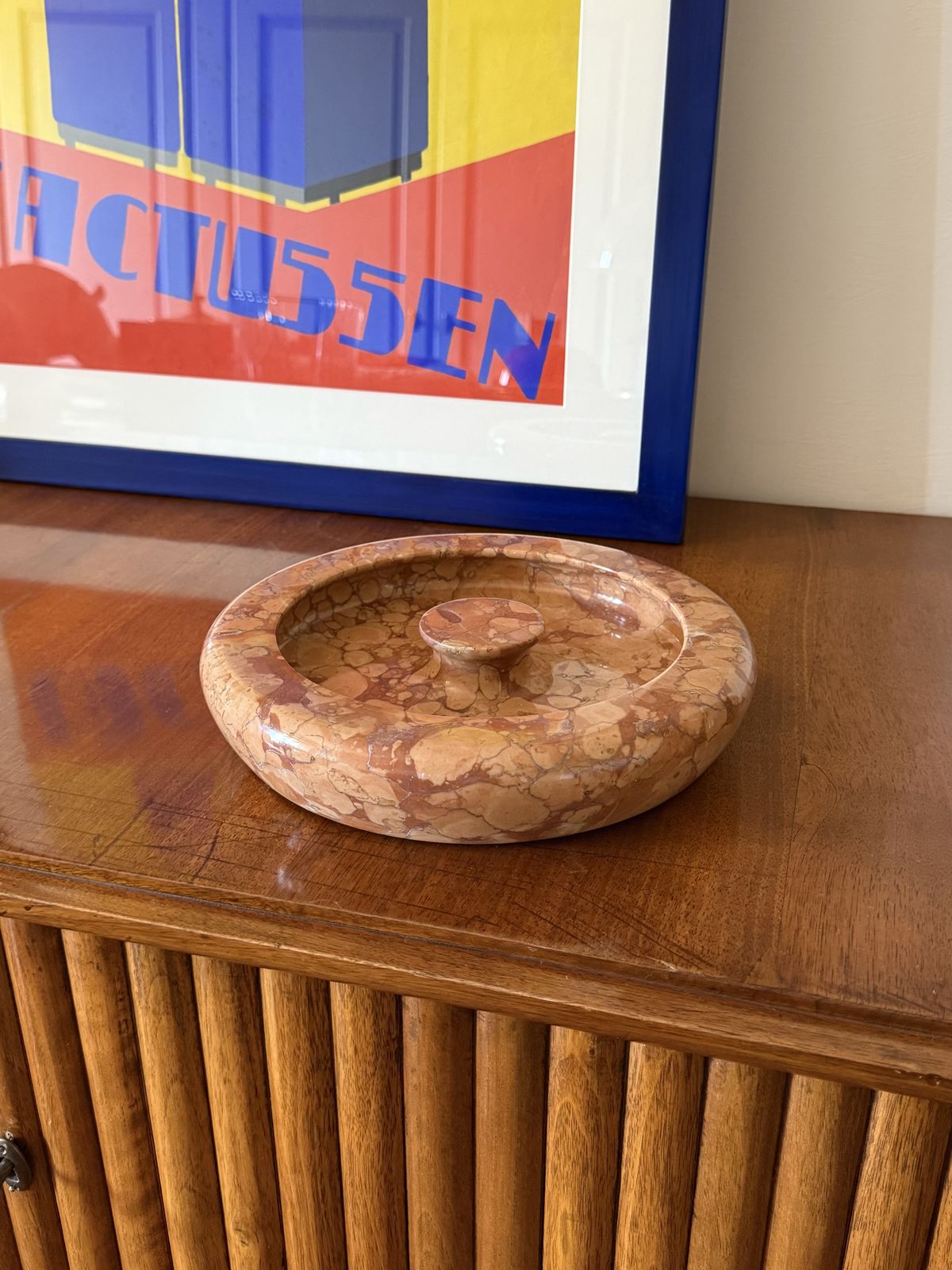 Angelo Mangiarotti, Red Marble Centerpiece / Bowl, Knoll International Italy, 1970s photo furniture