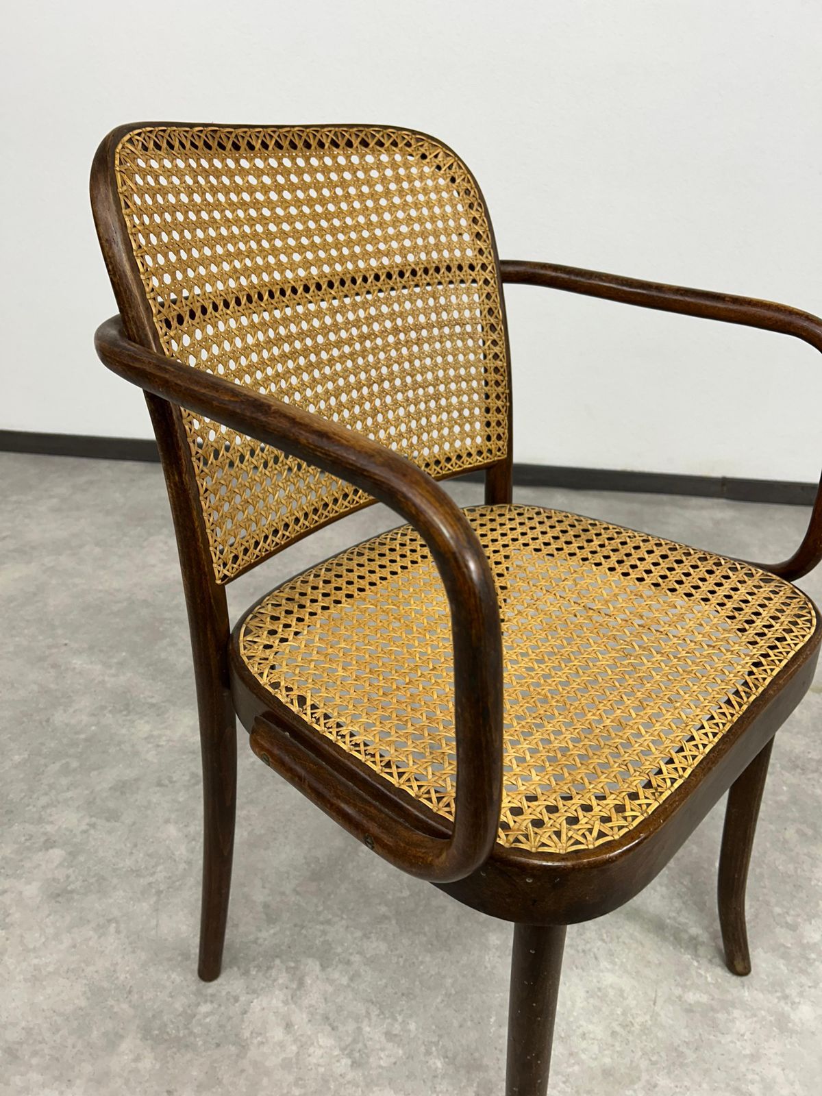 Office Chair No.811 By Josef Hoffmann photo Furniture