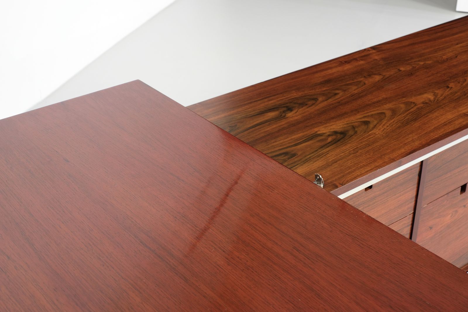 Furniture Desk Series 9000 By George Nelson For Herman Miller, USA 1960s. photo