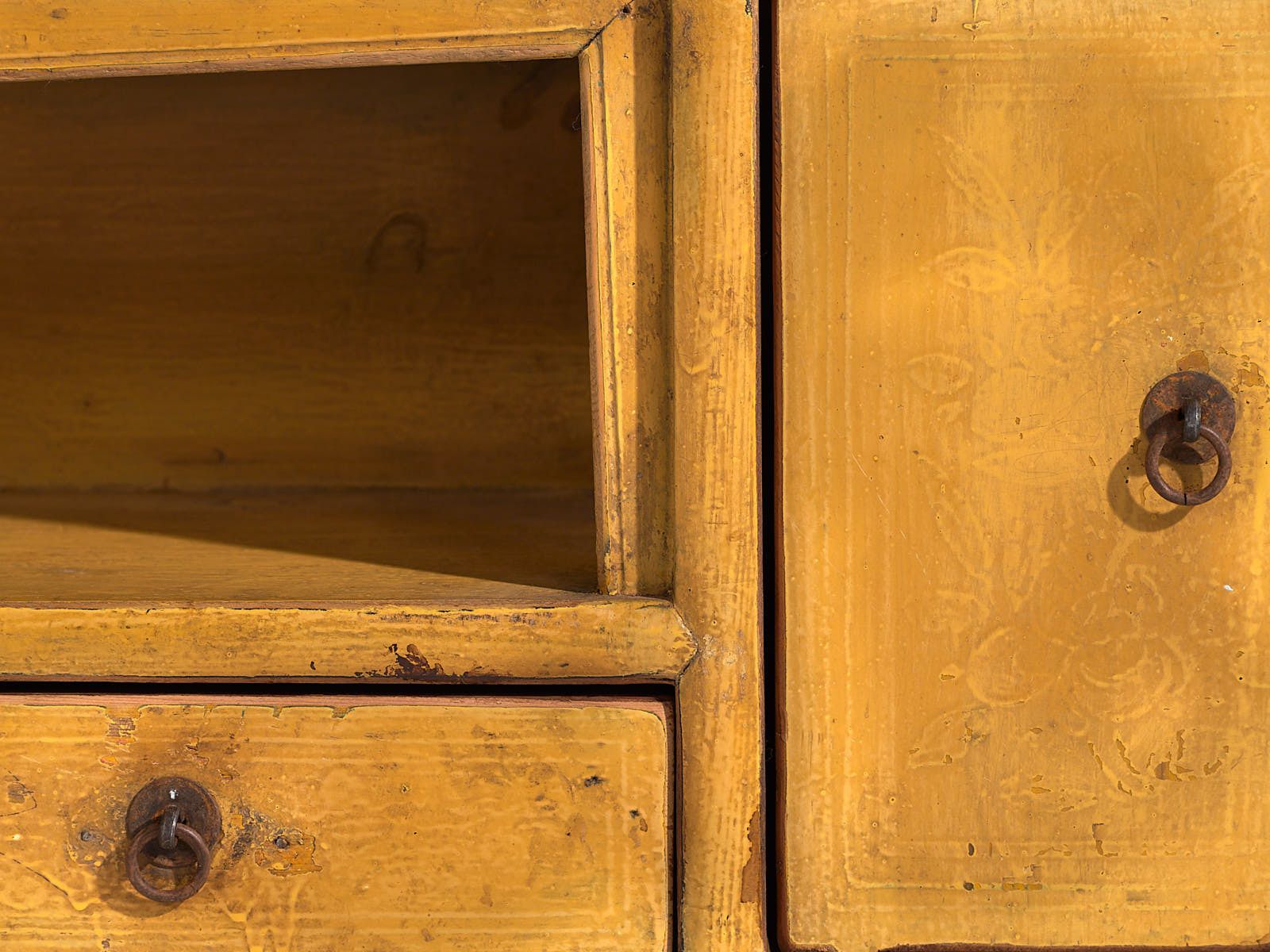 photo vinterior Antique Yellow Base Cabinet (C.1900) #19