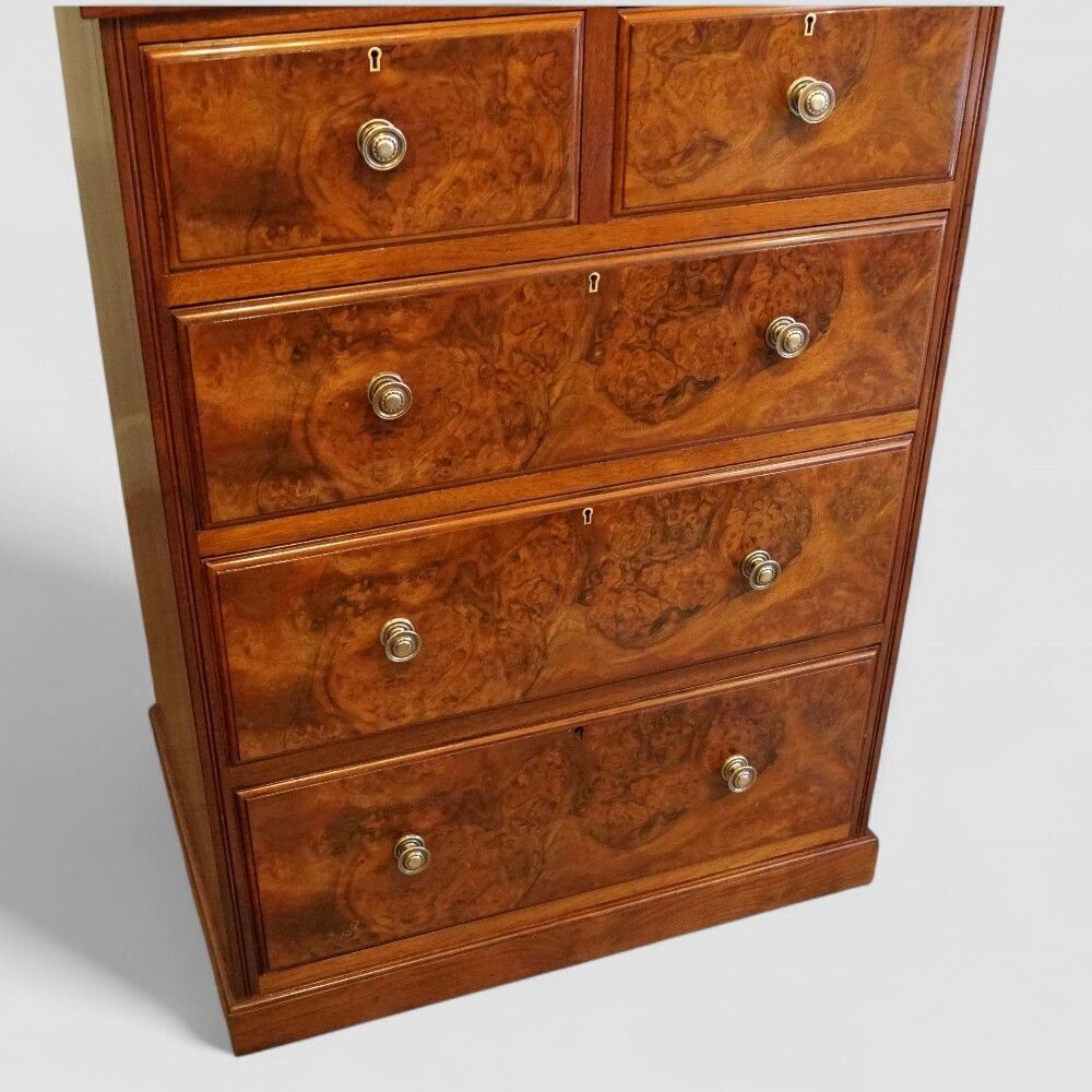 Edwardian Walnut Chest Of Drawers photo vinterior