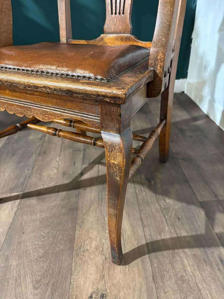 Vintage Oak Office Armchair photo vinterior