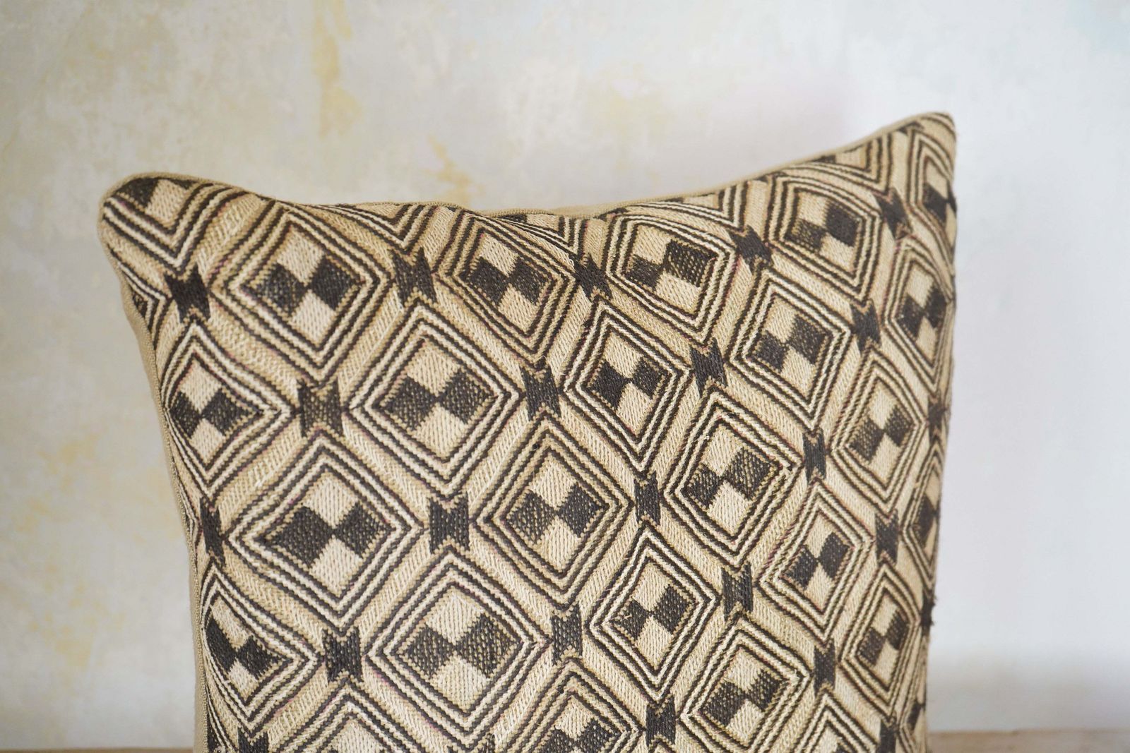 Kuba Cushion photo Textiles