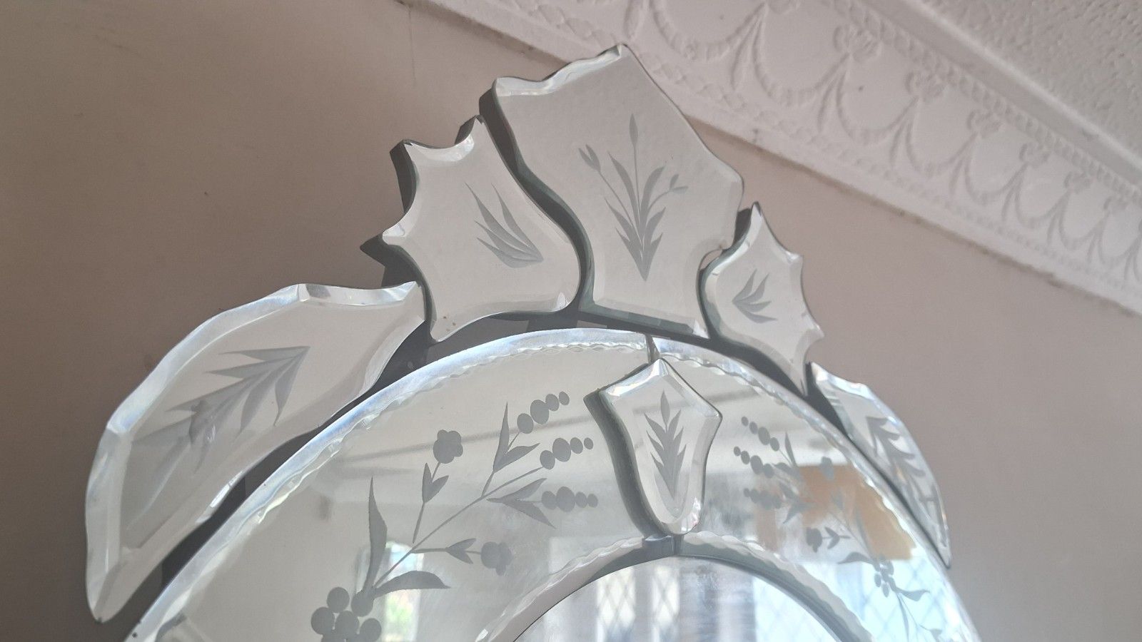 Beautiful Venetian Etched And Bevelled Glass Ornate Mirror photo for sale