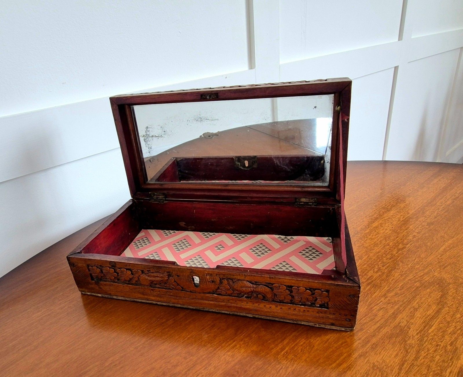 Early 20th Century Anglo Indian Carved Wooden Jewellery Box photo furniture