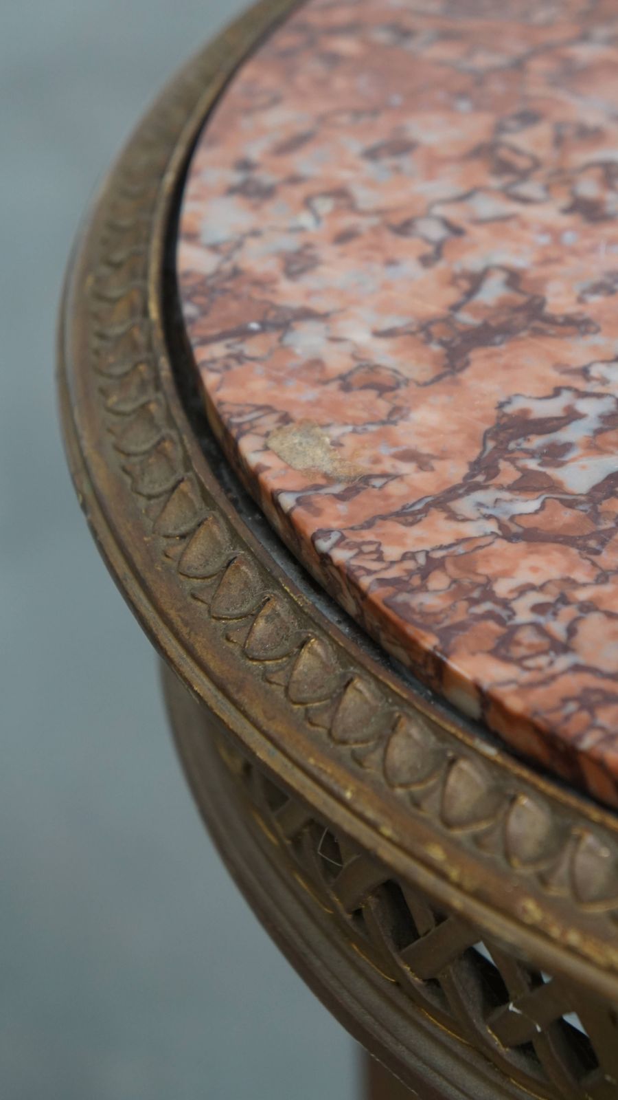 Antique French Round Brocante Side Table With A Gold Colored Wooden Frame And A Colorful Marble Top photo 556.8162