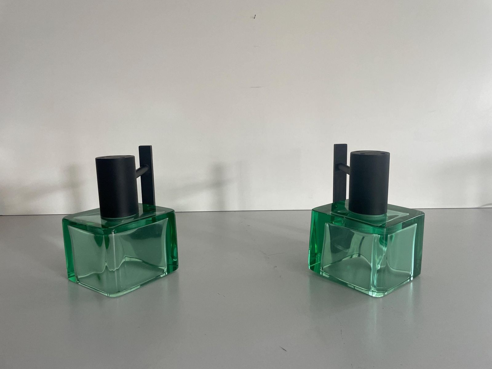 Exclusive Green Glass And Metal Pair Of Wall Lamps By Seguso, 1950s, Italy photo furniture