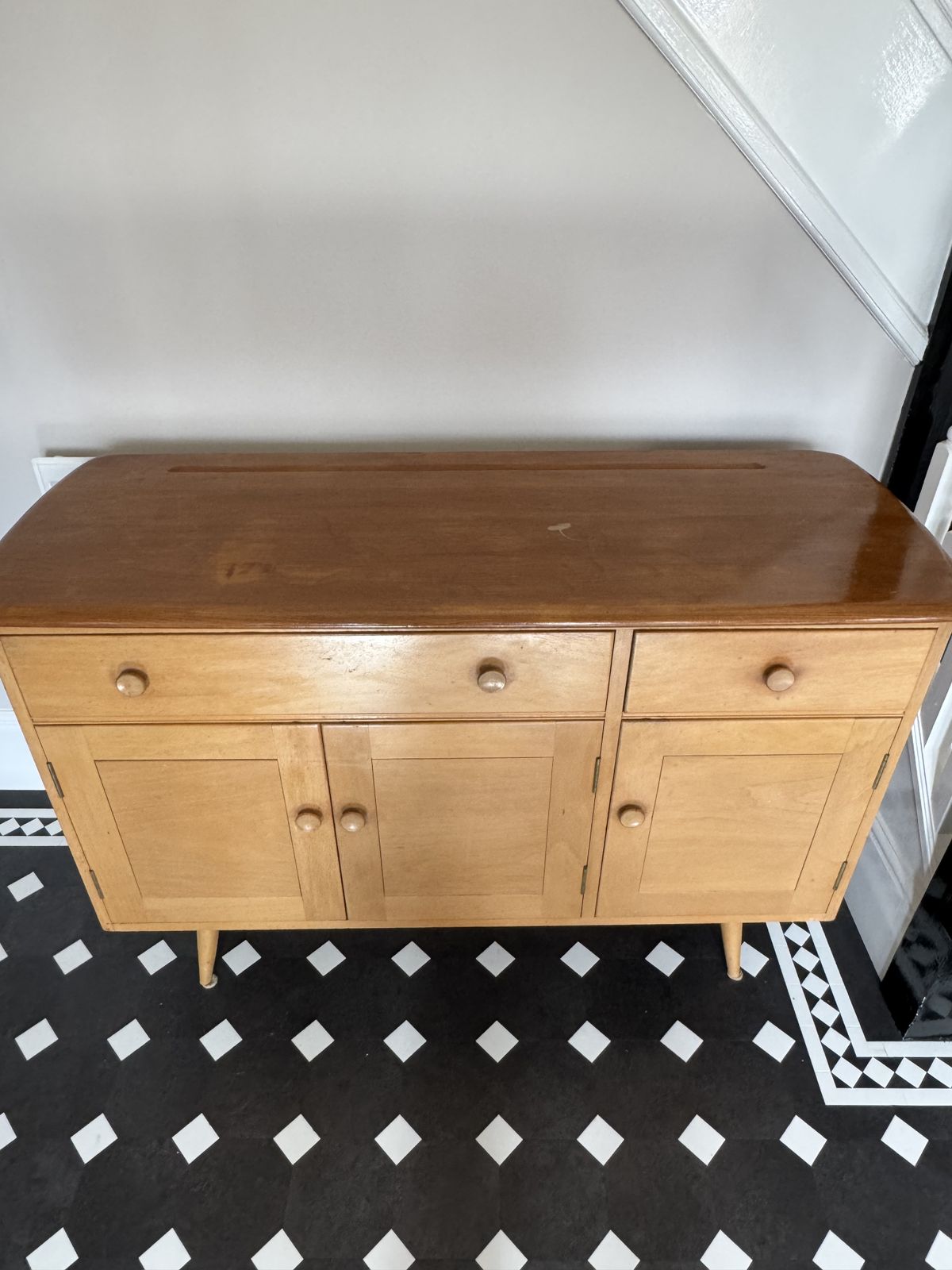 280.0 Ercol Sideboard photo