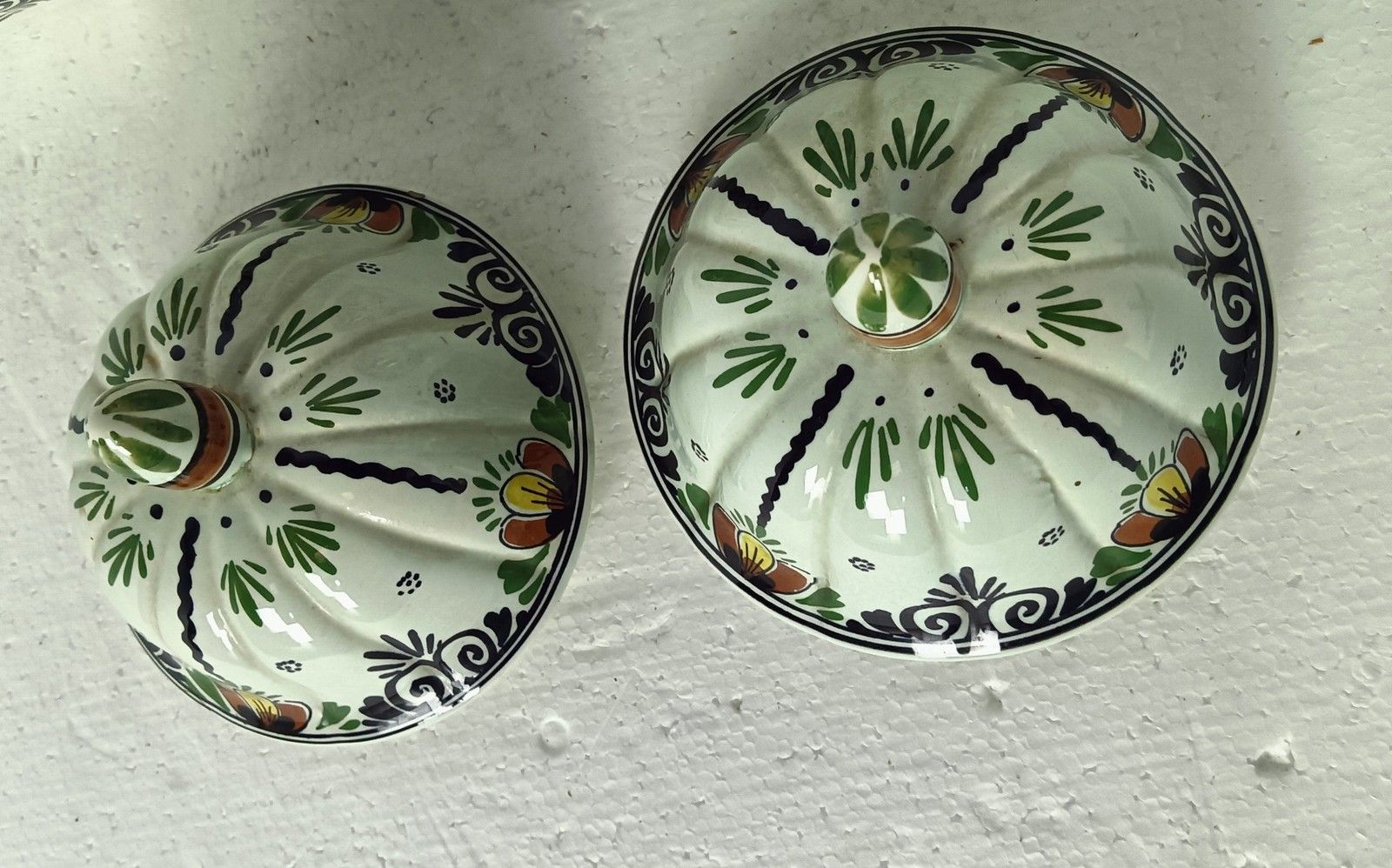 Couple Of Vases Urns Hand Painted Lidded Polychrome Delft Birds Marked photo buy