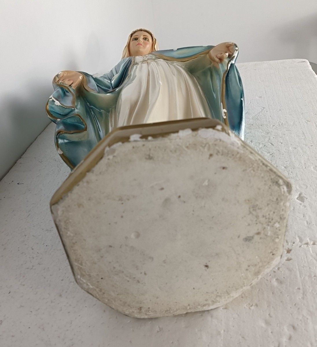 Art Large Plaster Statue Virgin Mary Open Arms Polychrome Our Lady Of Columbia Vinta photo