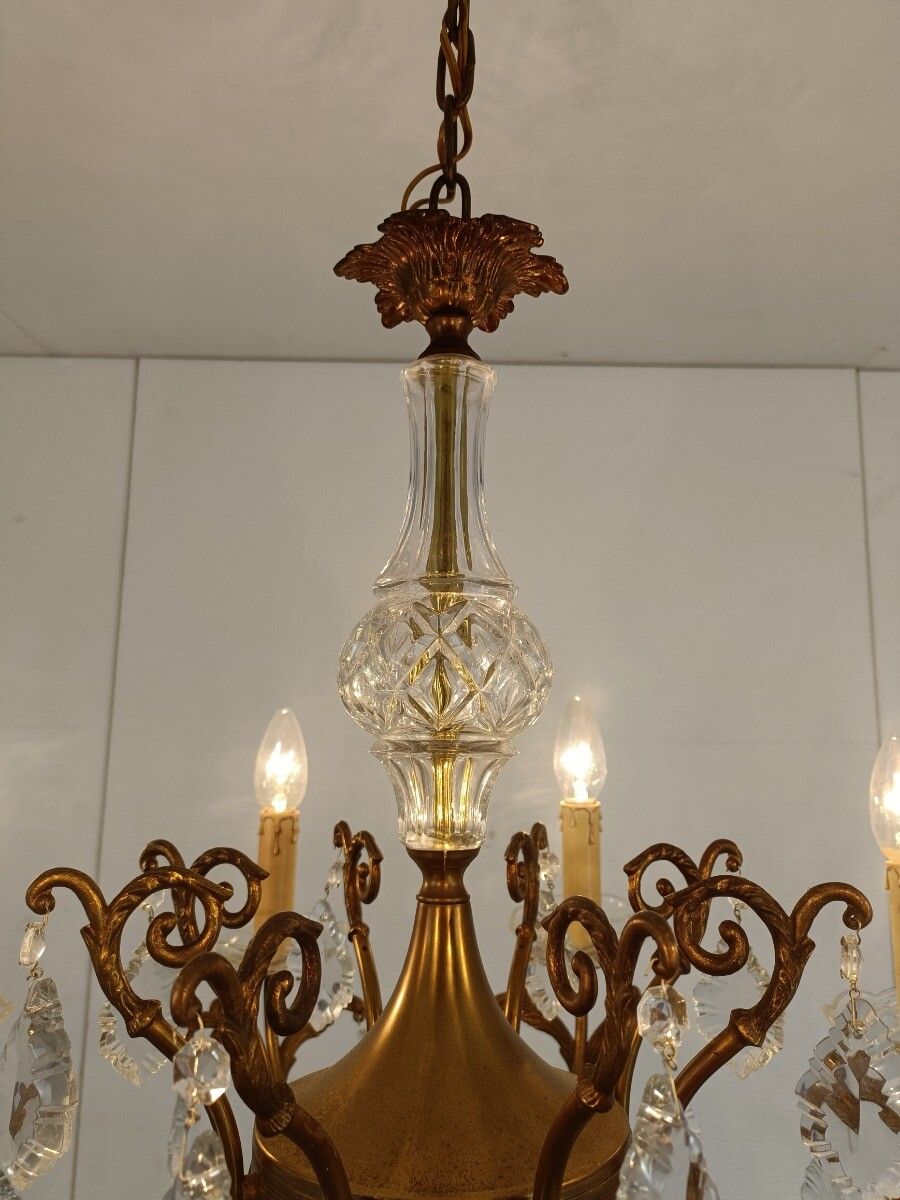 Vintage Chandelier With Glass Prisms Brass Hollywood Regency 8 Lights photo 487.0