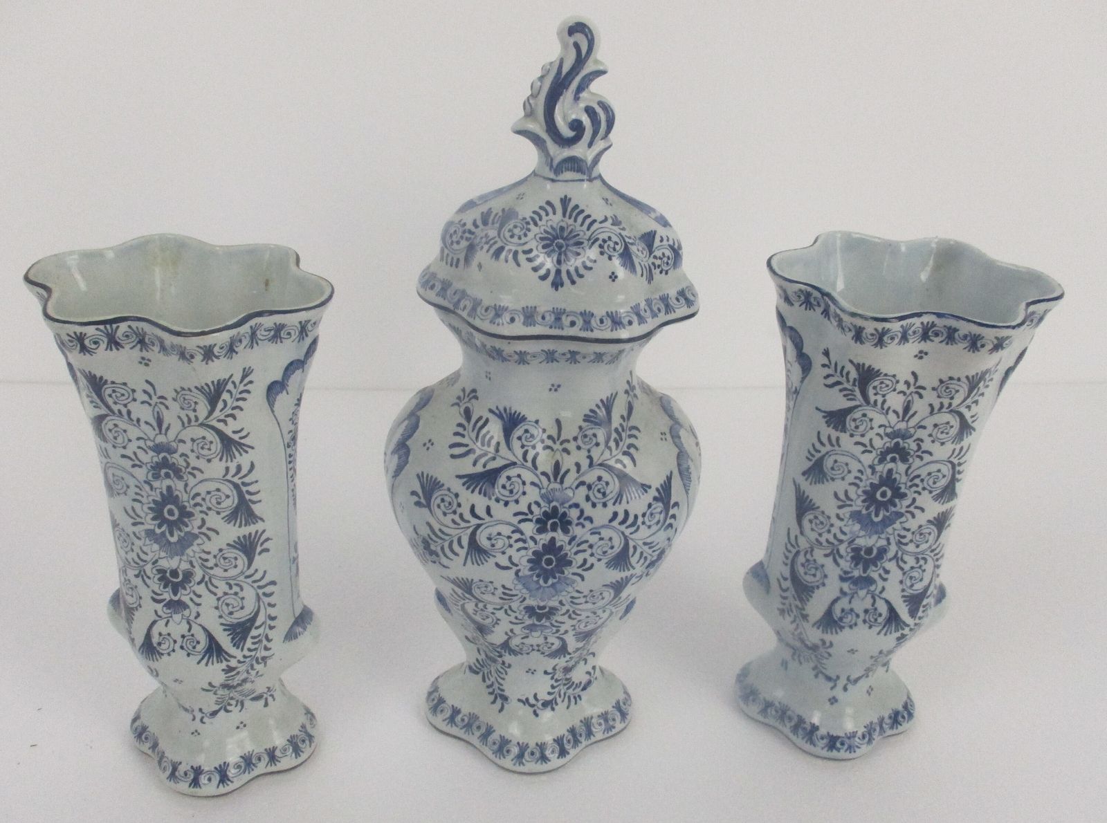 Antique  Delft Blue White Garniture Set Two Vases Urn Lidded Extremely Rare 3 photo for sale