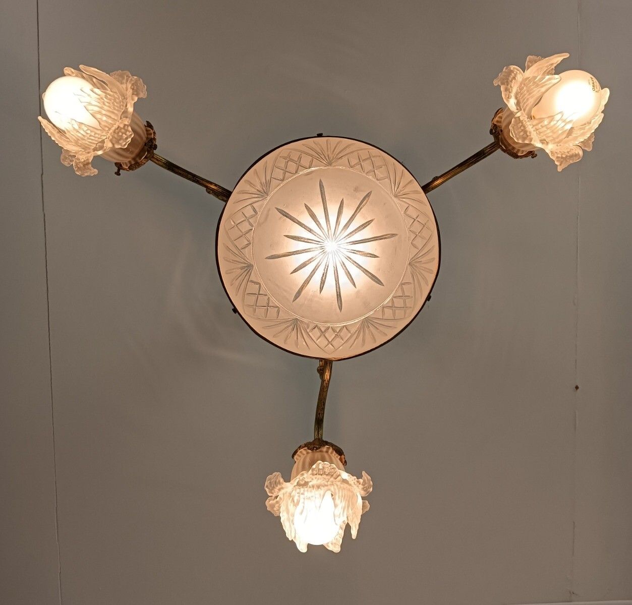 567.0 Art Deco Chandelier Gilded Bronze Gorgeous Etched Glass Shades Flower Shaped 4 L photo